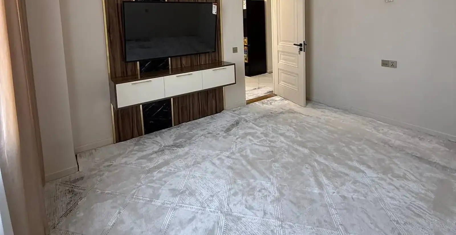 2-комн. квартира, 19 этаж, 52 м², Шохмансур