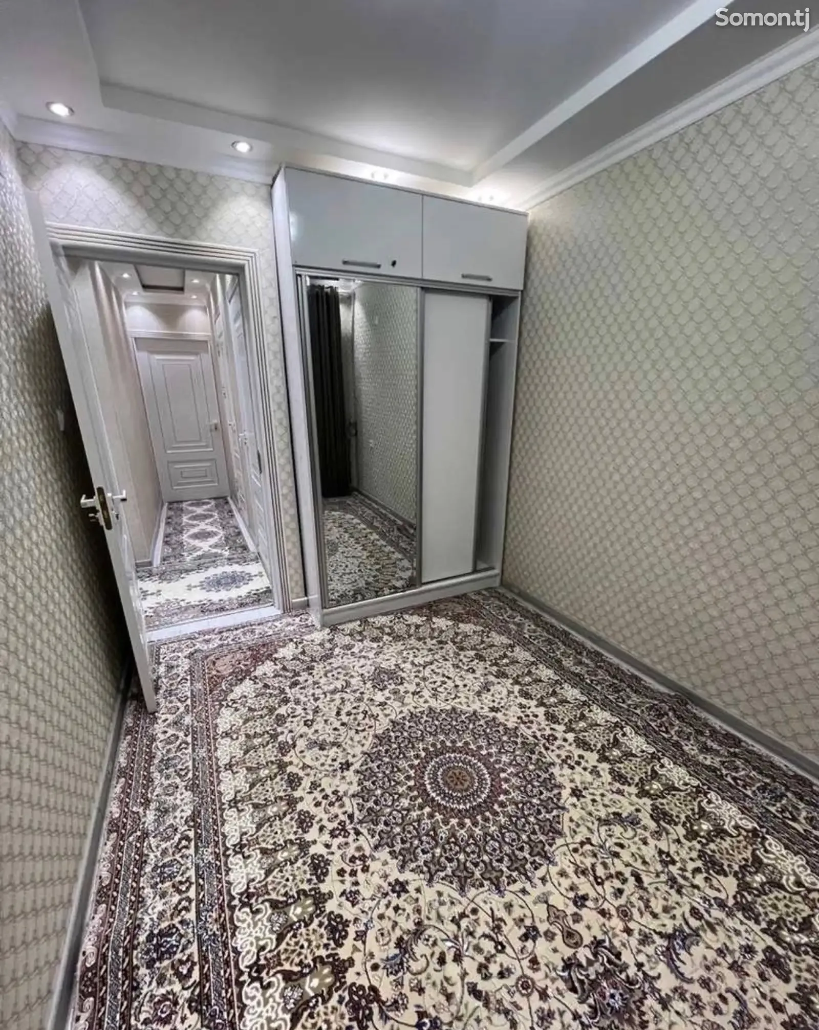 3-комн. квартира, 2 этаж, 74 м², Фирдавси