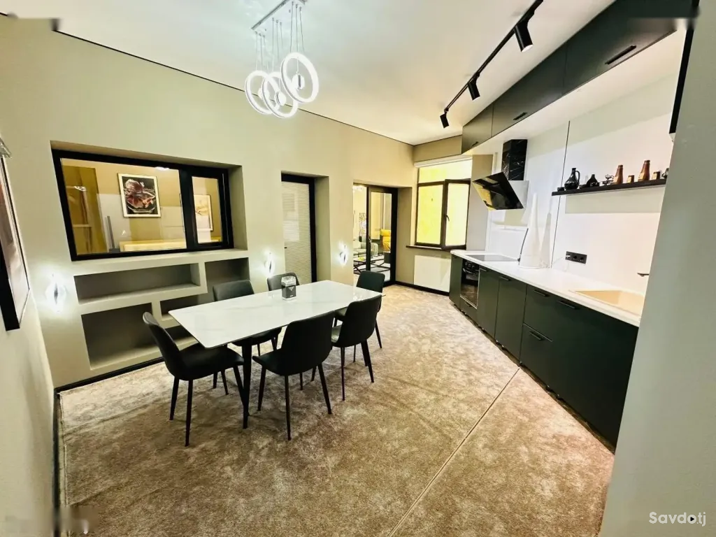 2-комн. квартира, 5 этаж, 62 м², сино