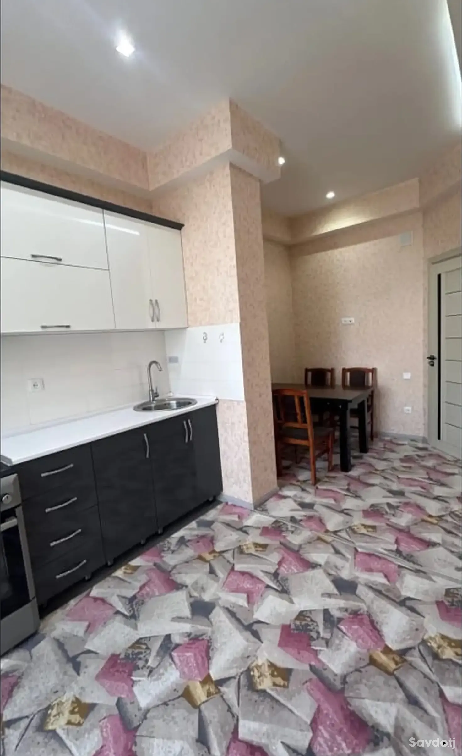 2-комн. квартира, 13 этаж, 70м², Сомони