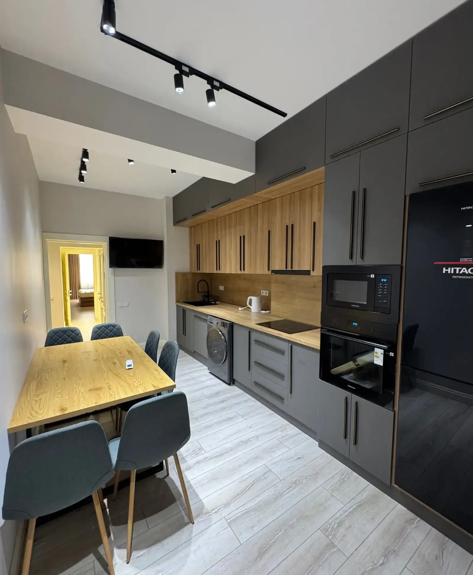 3-комн. квартира, 13 этаж, 120м², пр Рудаки / И Сомони