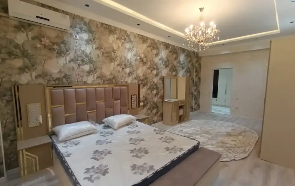 3-комн. квартира, 4 этаж, 145м², Дом Печат доми Назди Роддоми 2 Кучаи Истаравшан