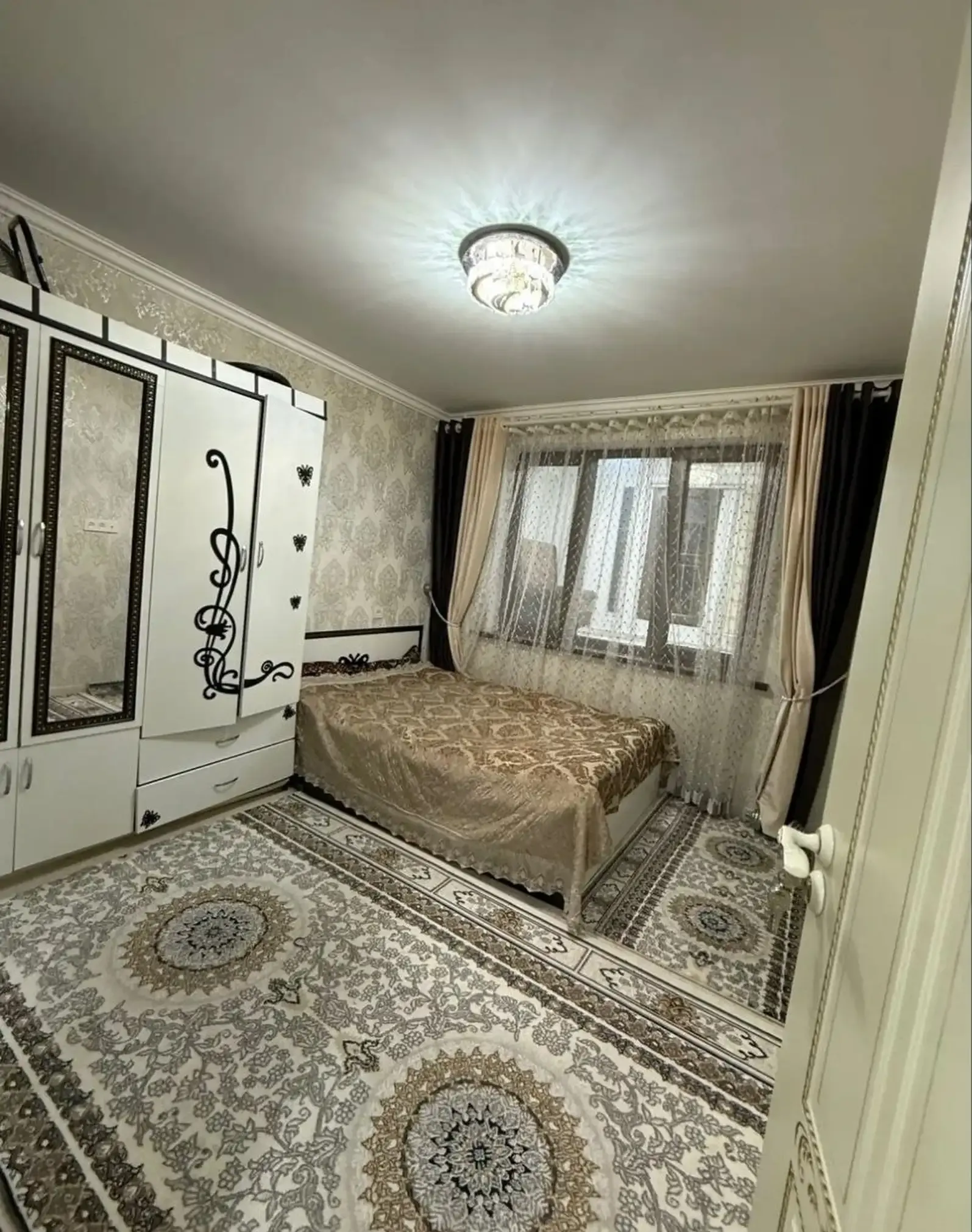 2-комн. квартира, 4 этаж, 53 м², Сиёма мол