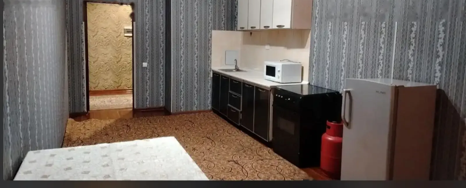 3-комн. квартира, 4 этаж, 127м², шохмансур
