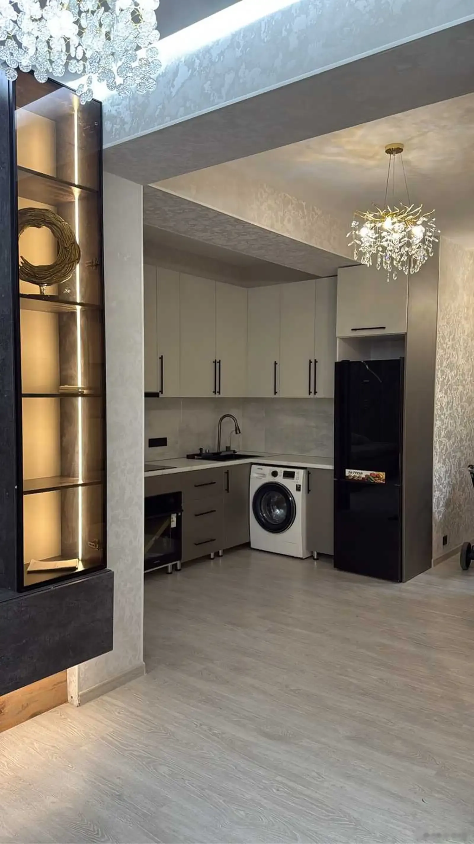 2-к квартира, 17 этаж, 68 м², шохмансур