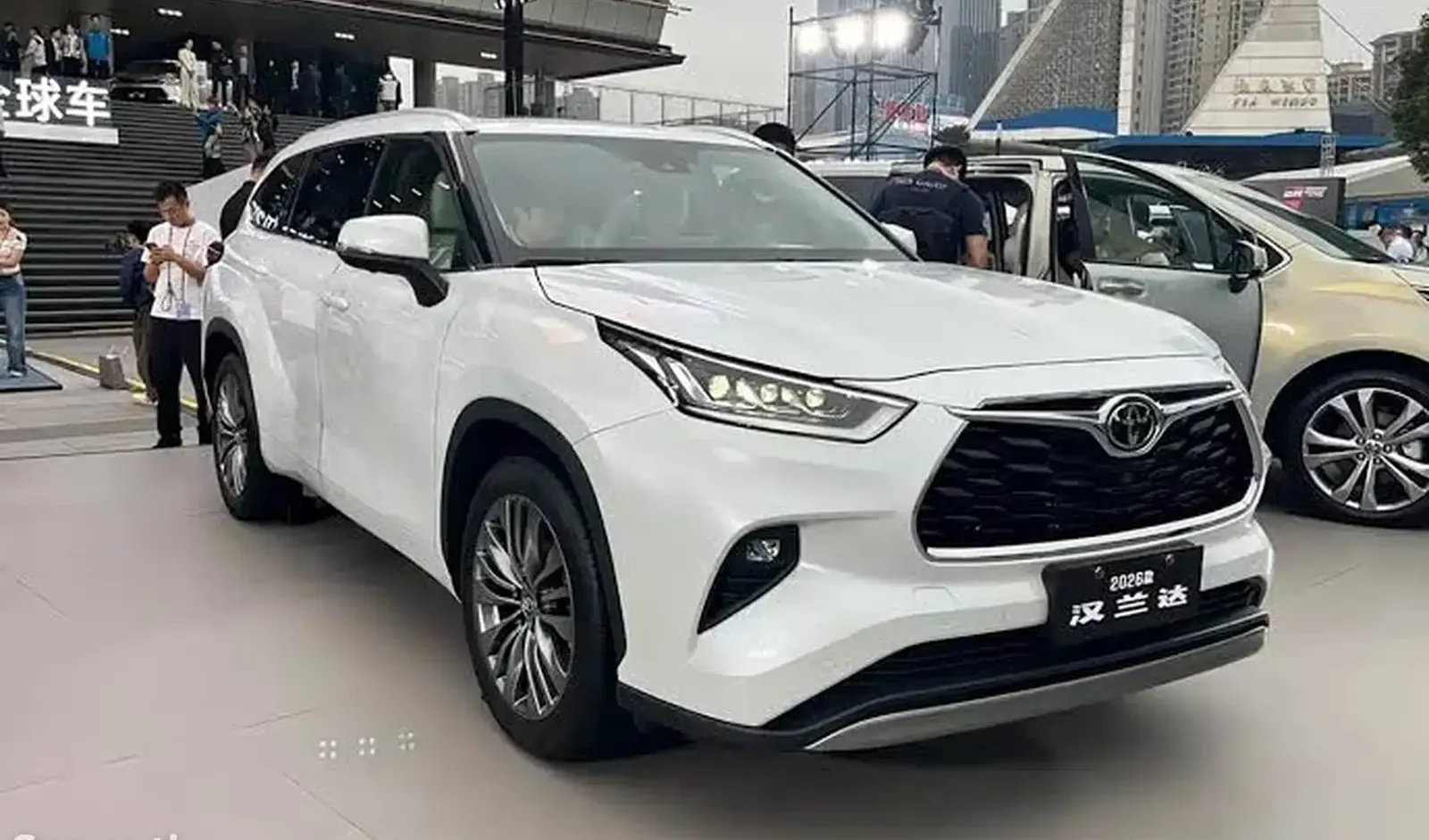 Toyota Highlander 2026