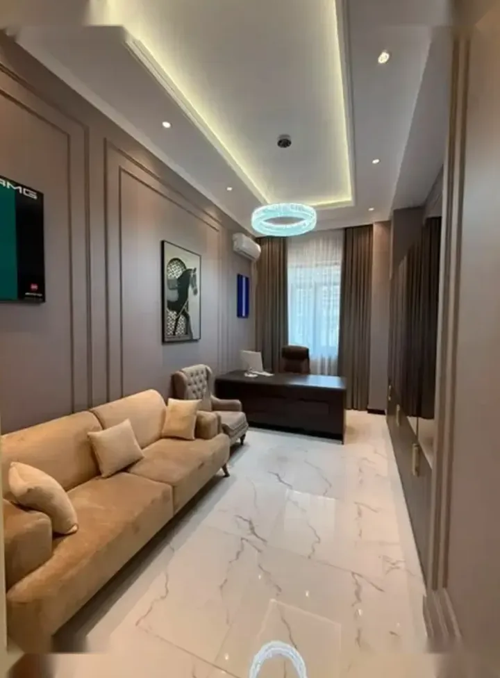 Помещение под офис, 120м², Ёвари профсоюз