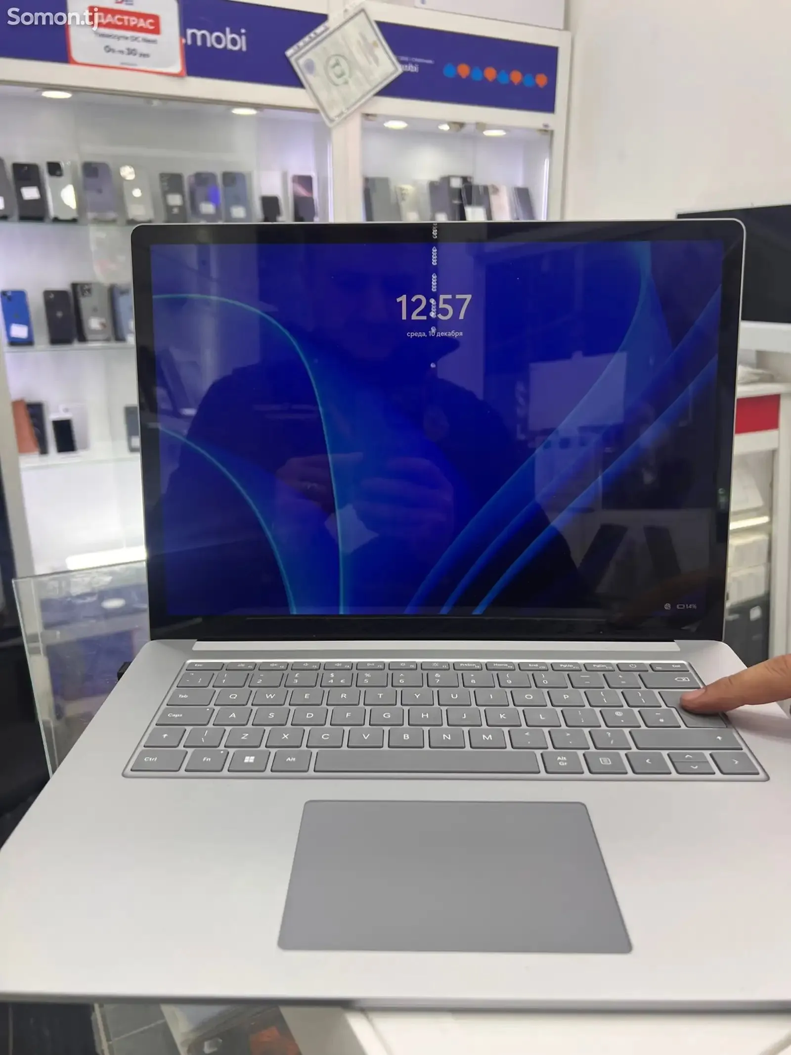 Ноутбук microsoft surface matebook