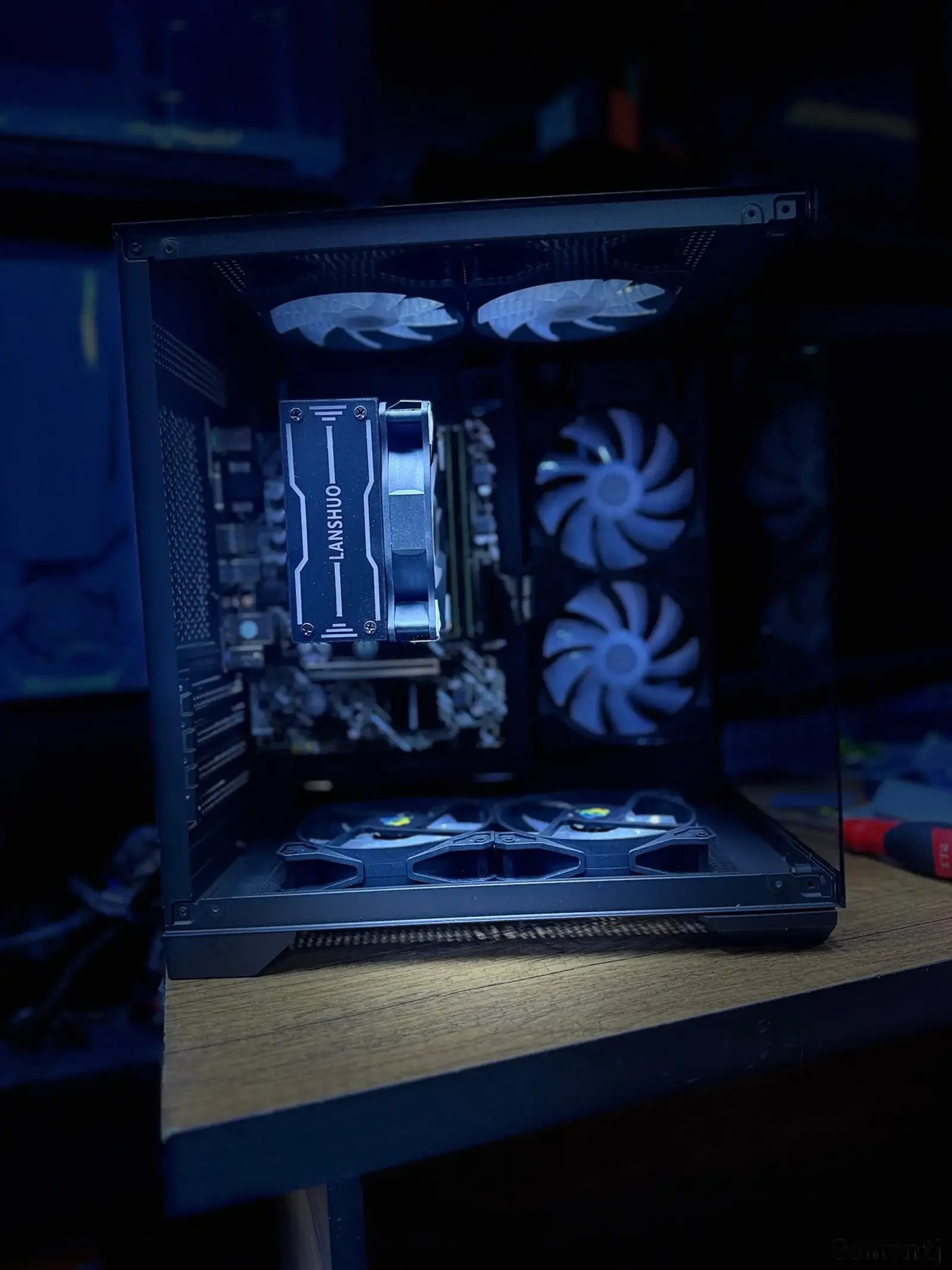 Игровой компьютер core i5 11400F/RAM 16GB/RX 580 8GB/NVME M2 512GB