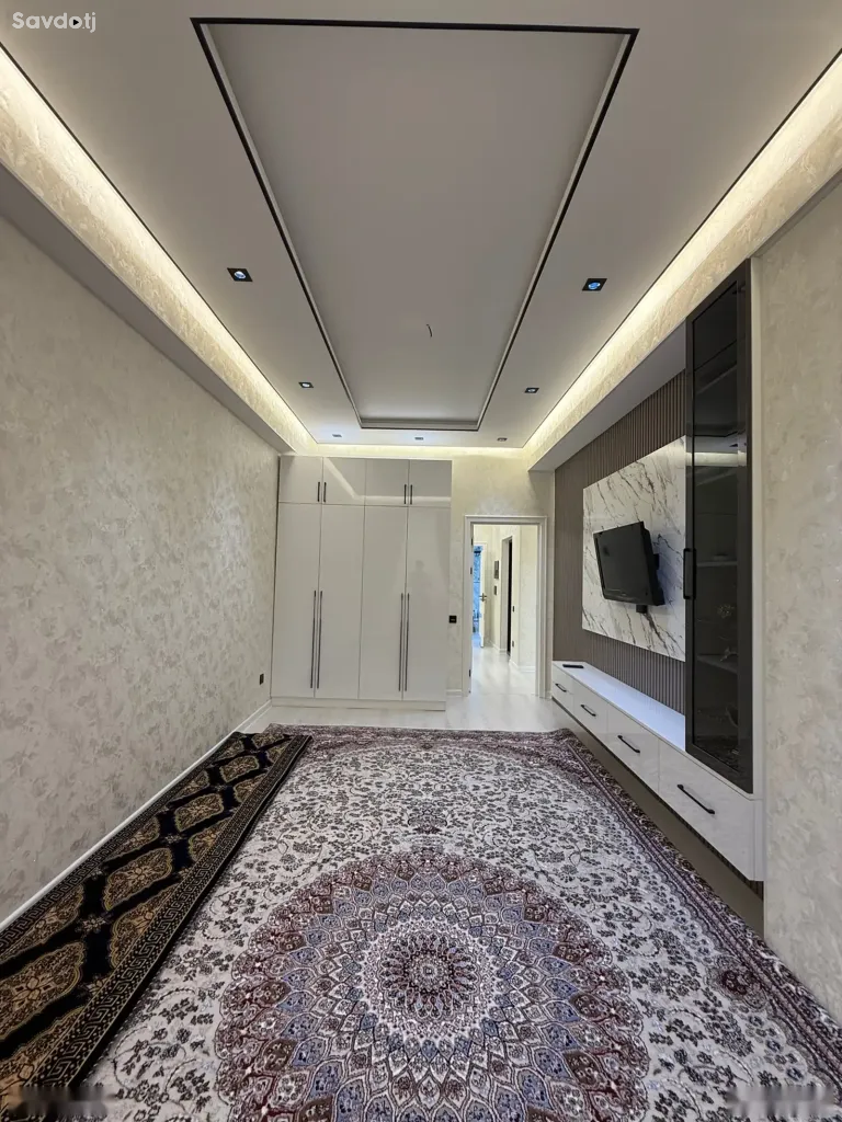 3-комн. квартира, 2 этаж, 102 м², Сино