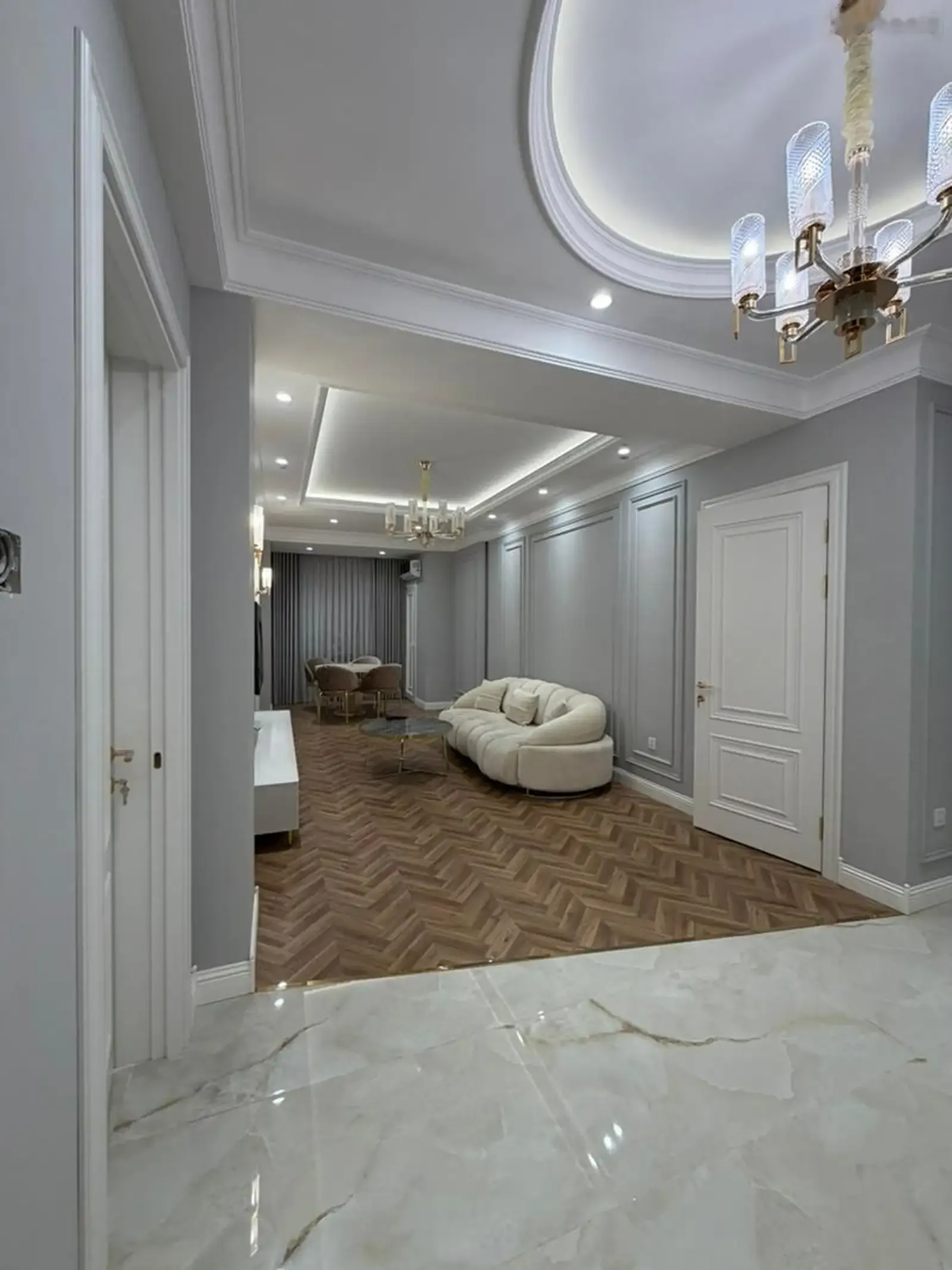 2-к квартира, 6 этаж, 92 м², Сафо, белый городок