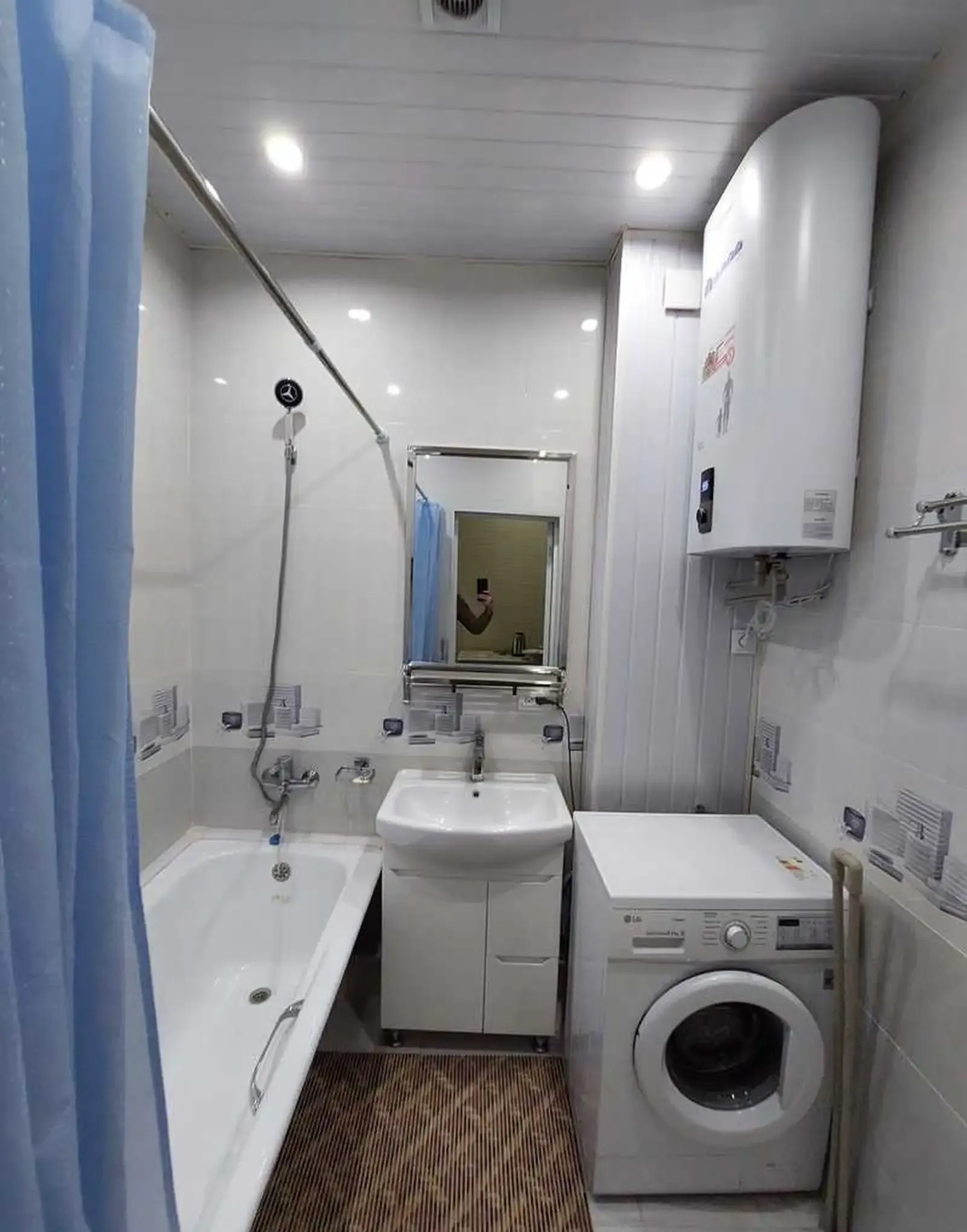 2-комн. квартира, 8 этаж, 67м², Караболо