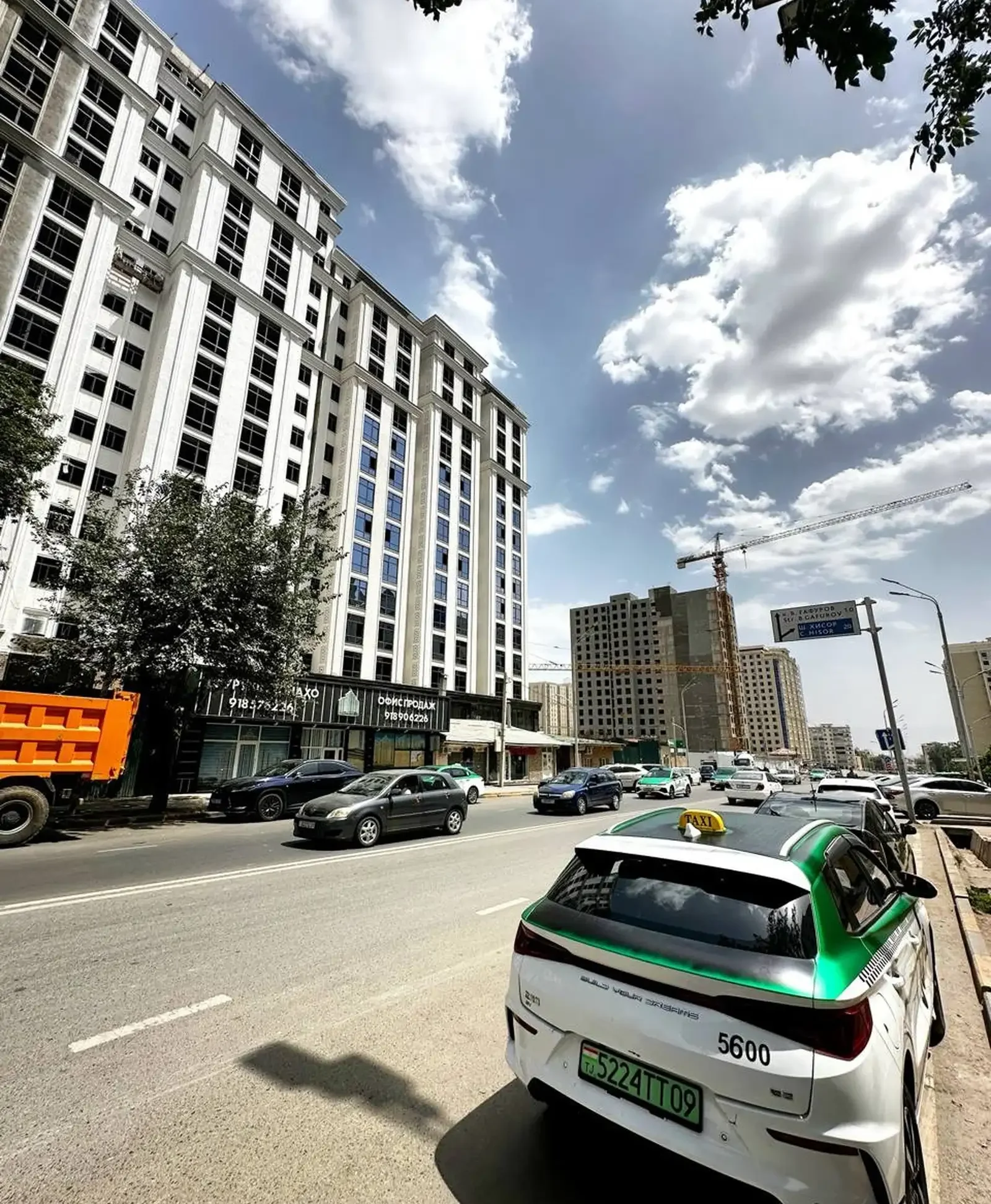 2-комн. квартира, 2 этаж, 75 м², Сино