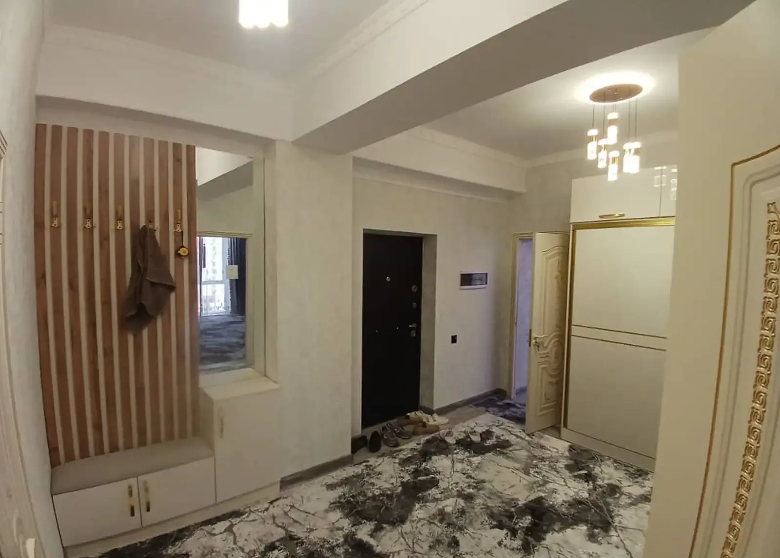2-комн. квартира, 9 этаж, 110м², Шоҳмансур