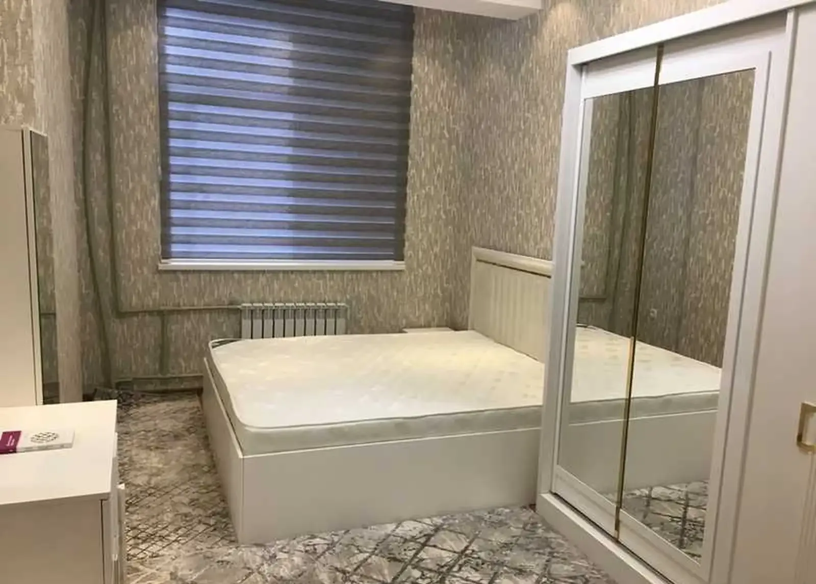 1-комн. квартира, 3 этаж, 40 м², Овир, Гранд отель