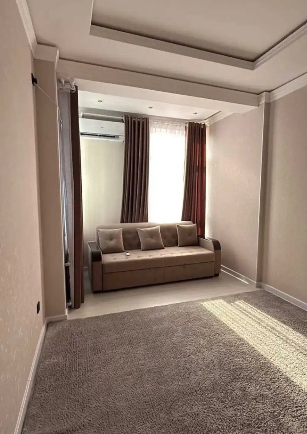 3-комн. квартира, 12 этаж, 93 м², н. Шохмансур