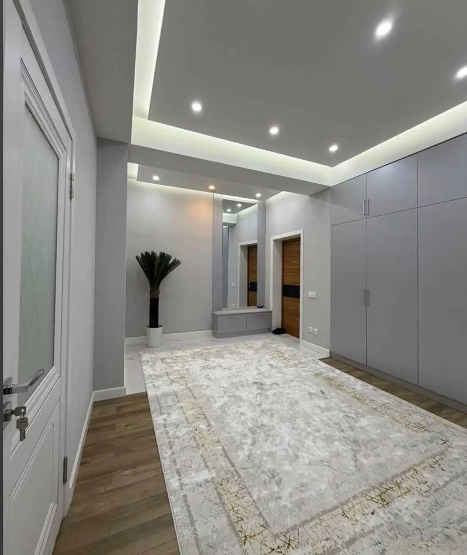 3-комн. квартира, 12 этаж, 111 м², Шохмансур