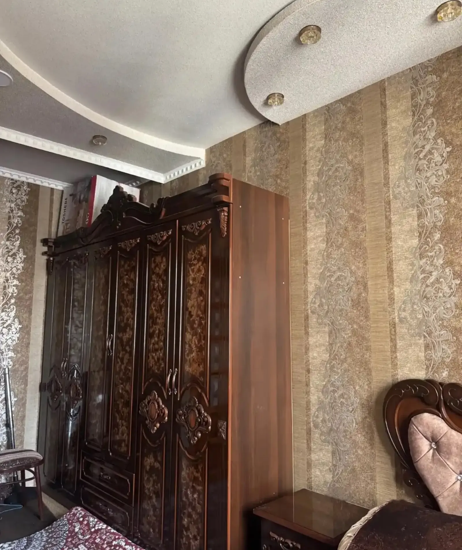 3-комн. квартира, 4 этаж, 100м², сино
