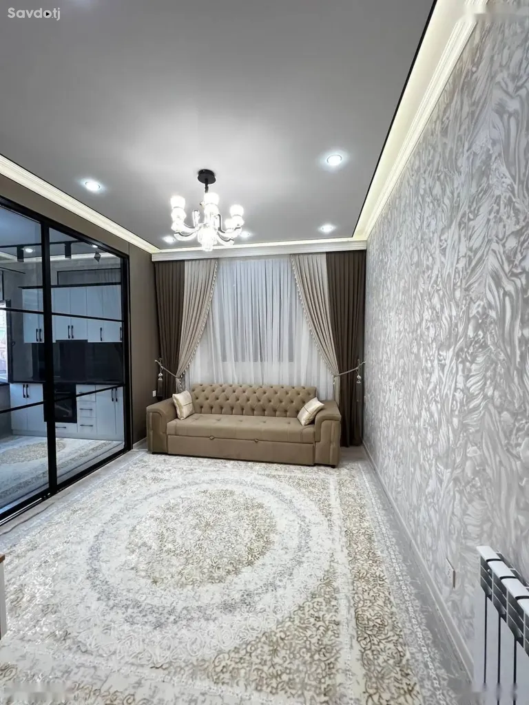 3-комн. квартира, 2 этаж, 82 м², сино