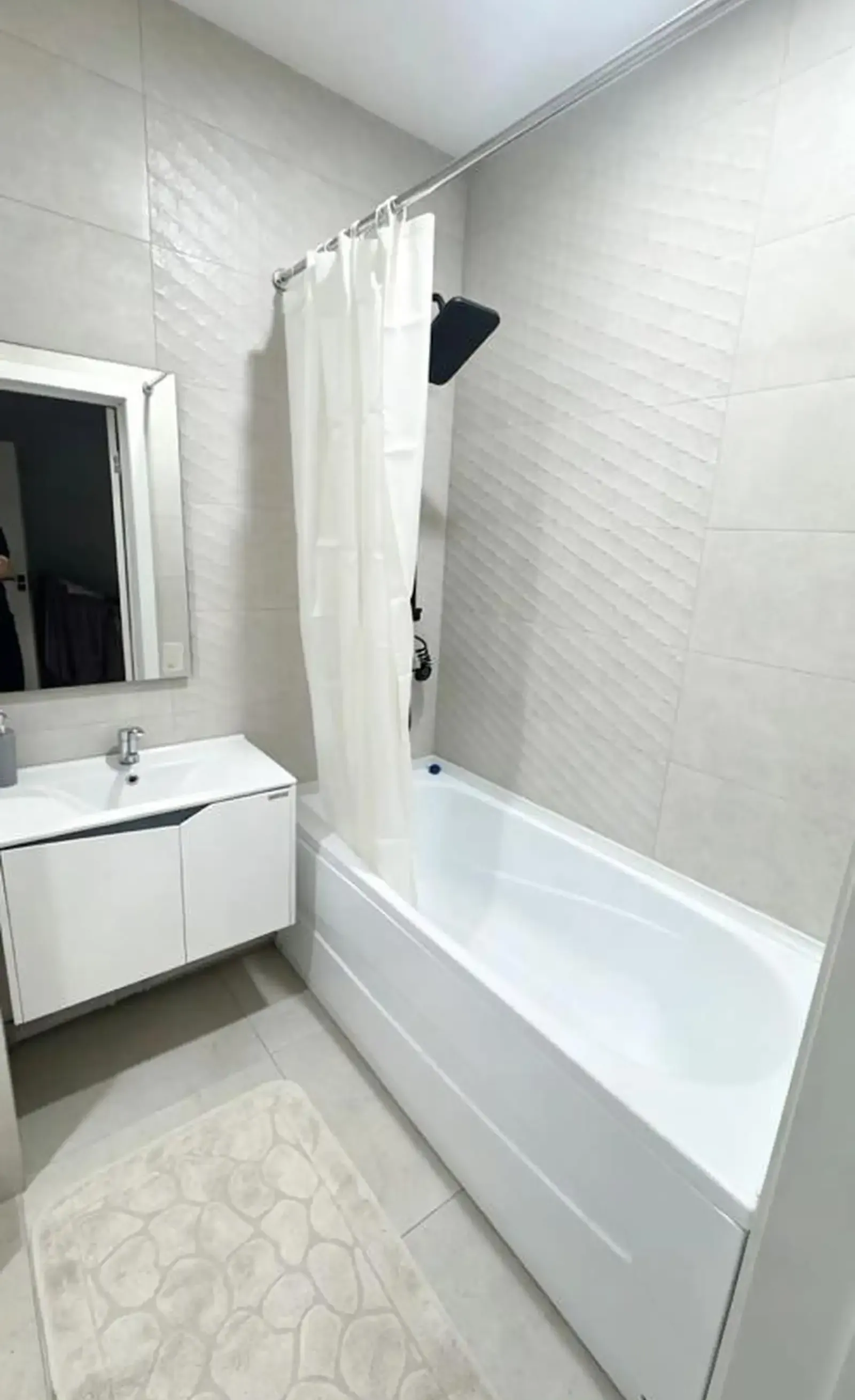 3-комн. квартира, 17 этаж, 130м², Шохмансур доми Бустон сити