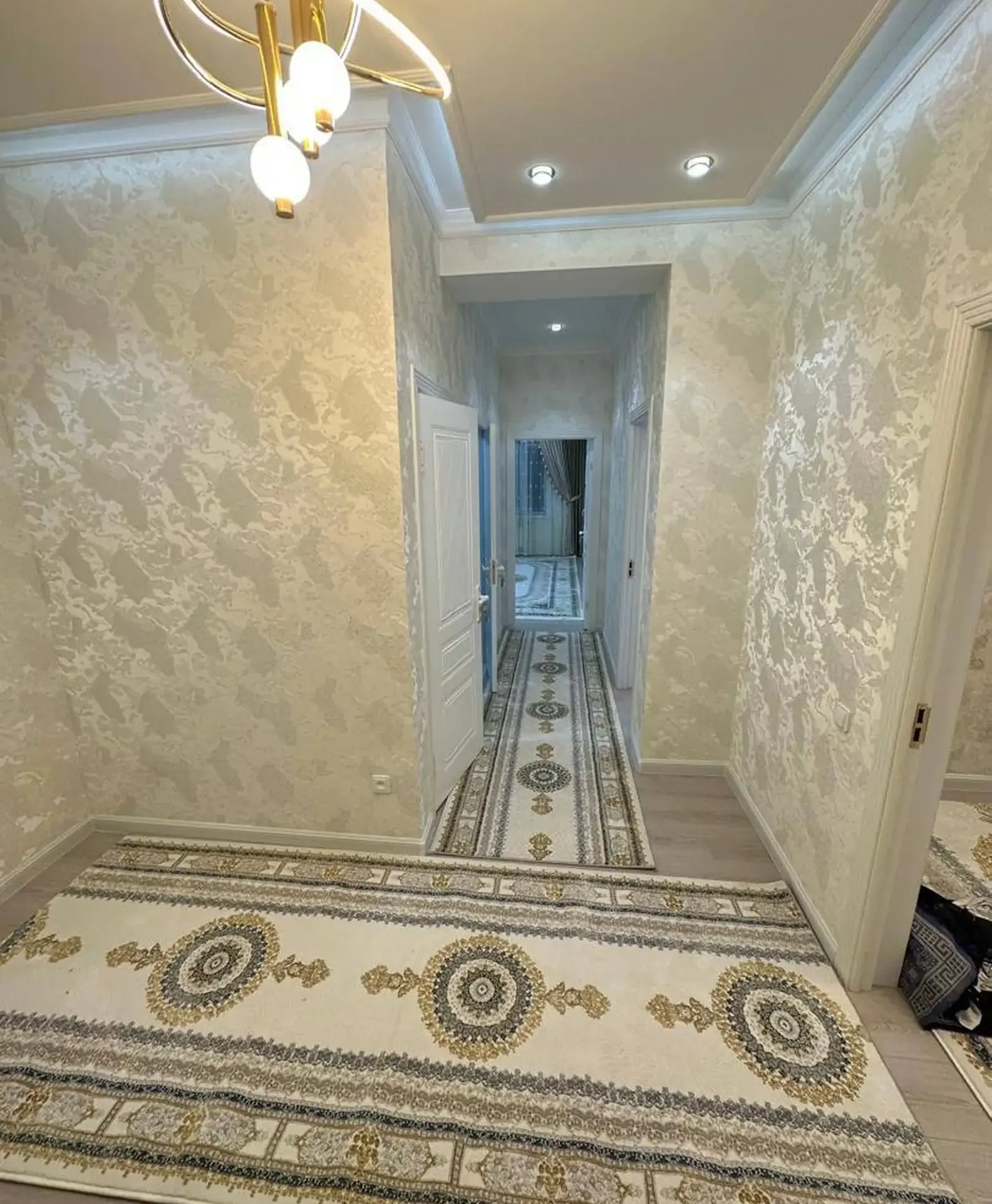 3-комн. квартира, 13 этаж, 60 м², Молодежный