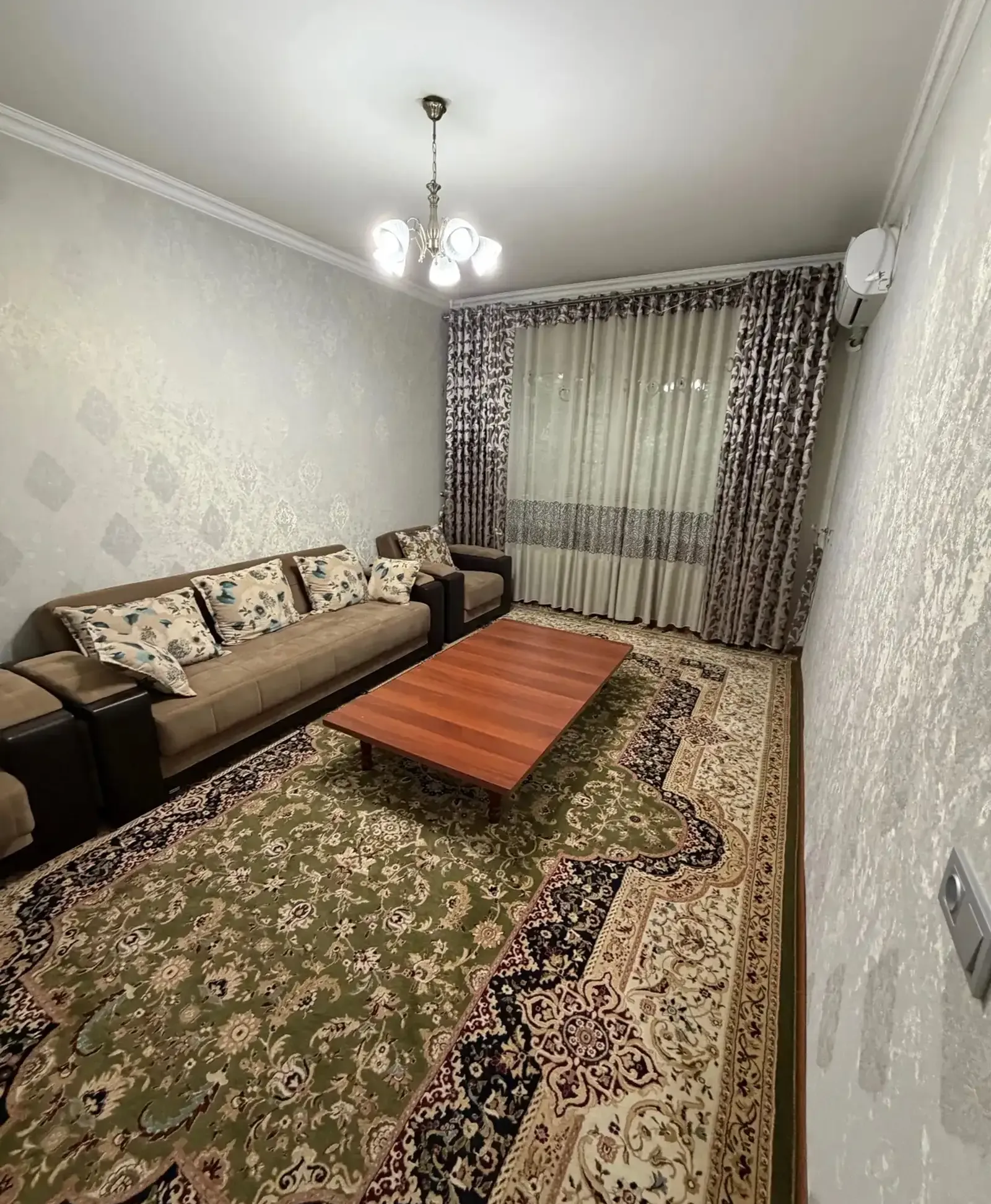 4-комн. квартира, 3 этаж, 100м², 61 мкр
