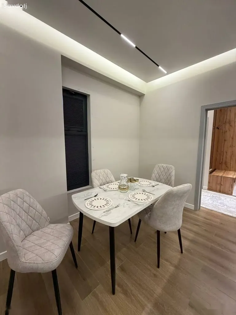 2-комн. квартира, 4 этаж, 72 м², Сино