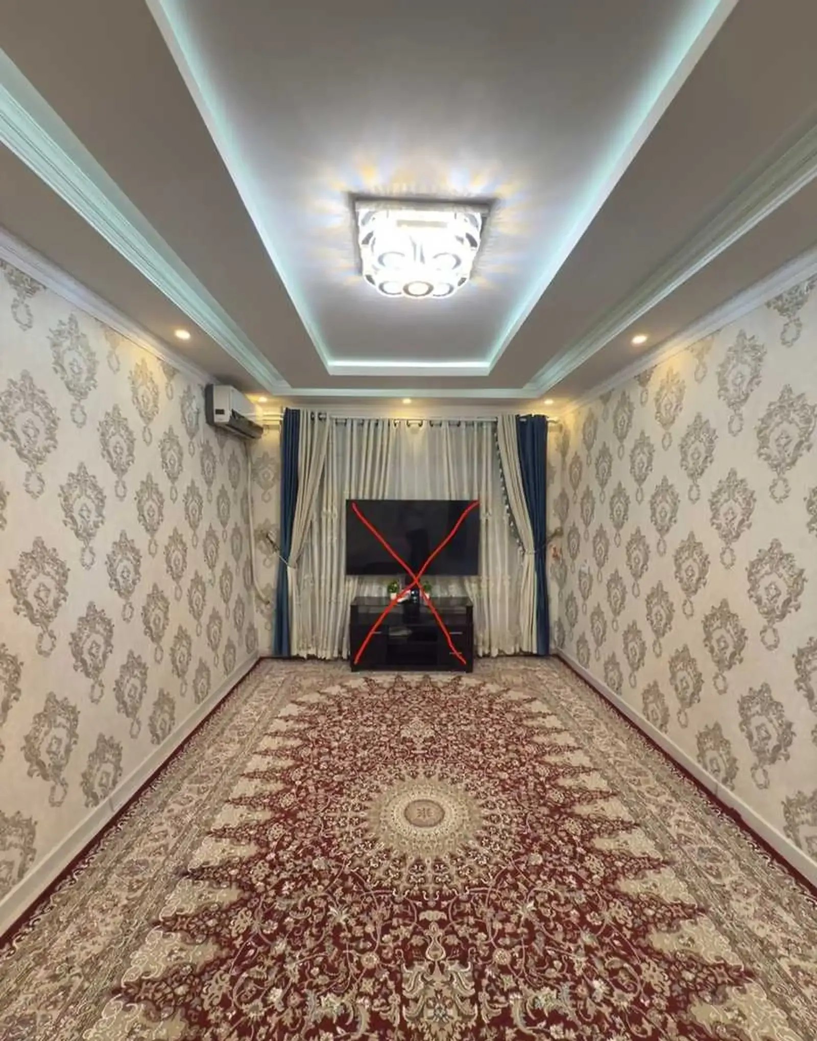 2-комн. квартира, 3 этаж, 85м², 33 мкр, Бозори фаровон