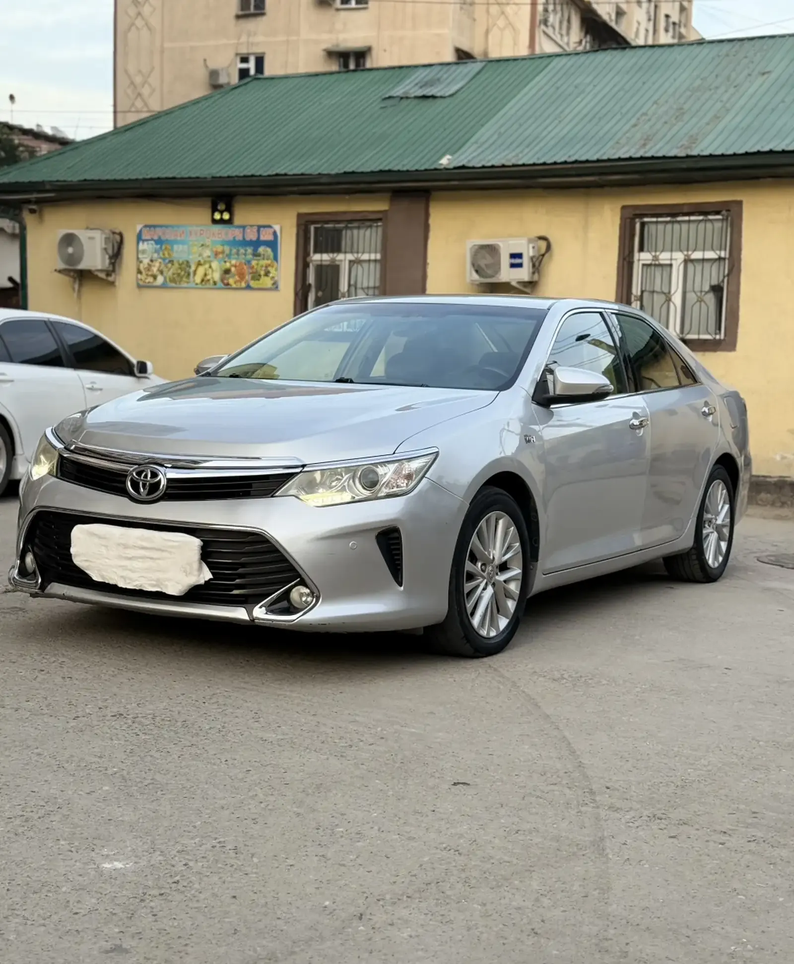 Toyota Camry 2016
