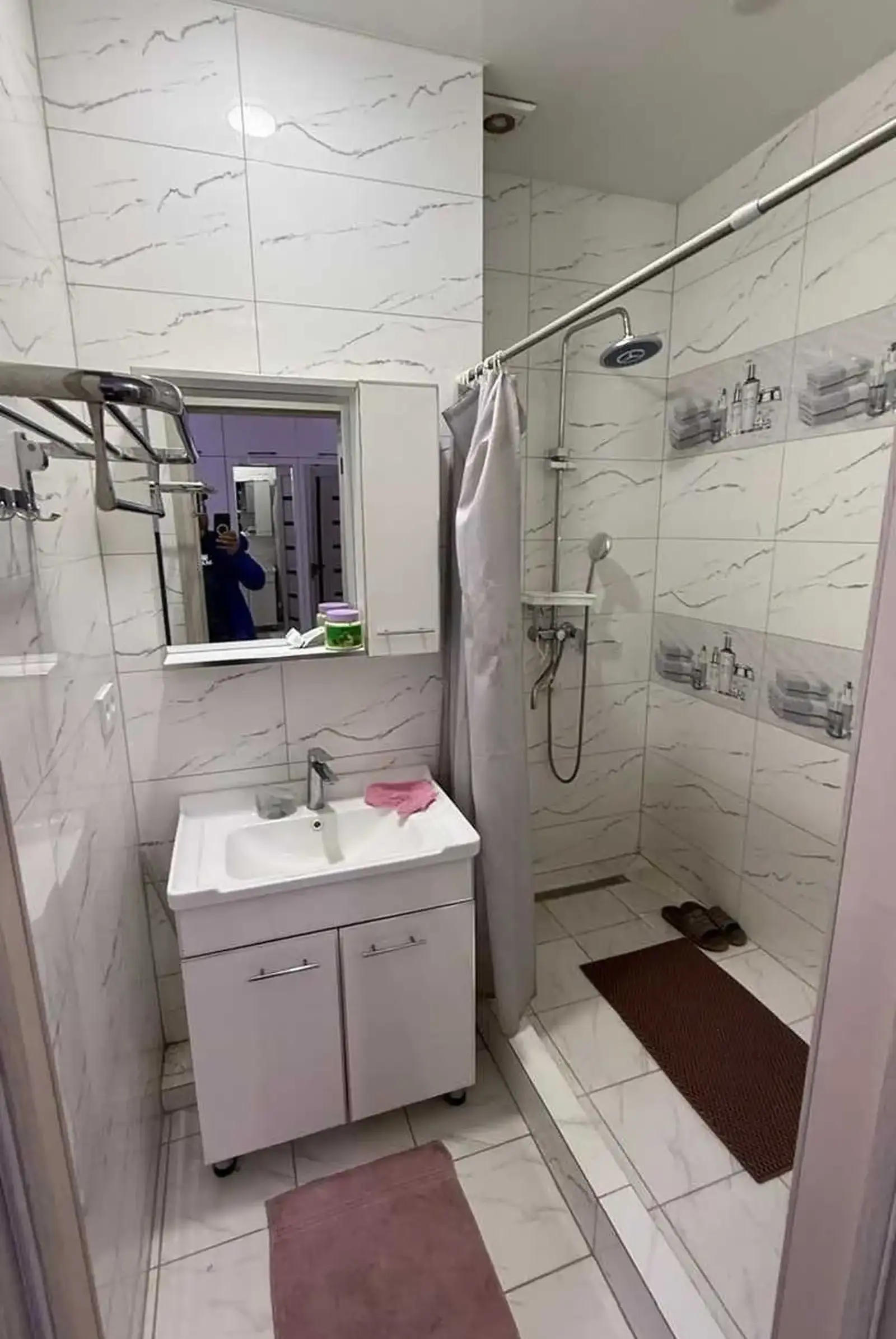 2-комн. квартира, 24 этаж, 58м², шохмансур назди гостиницаи HILTON