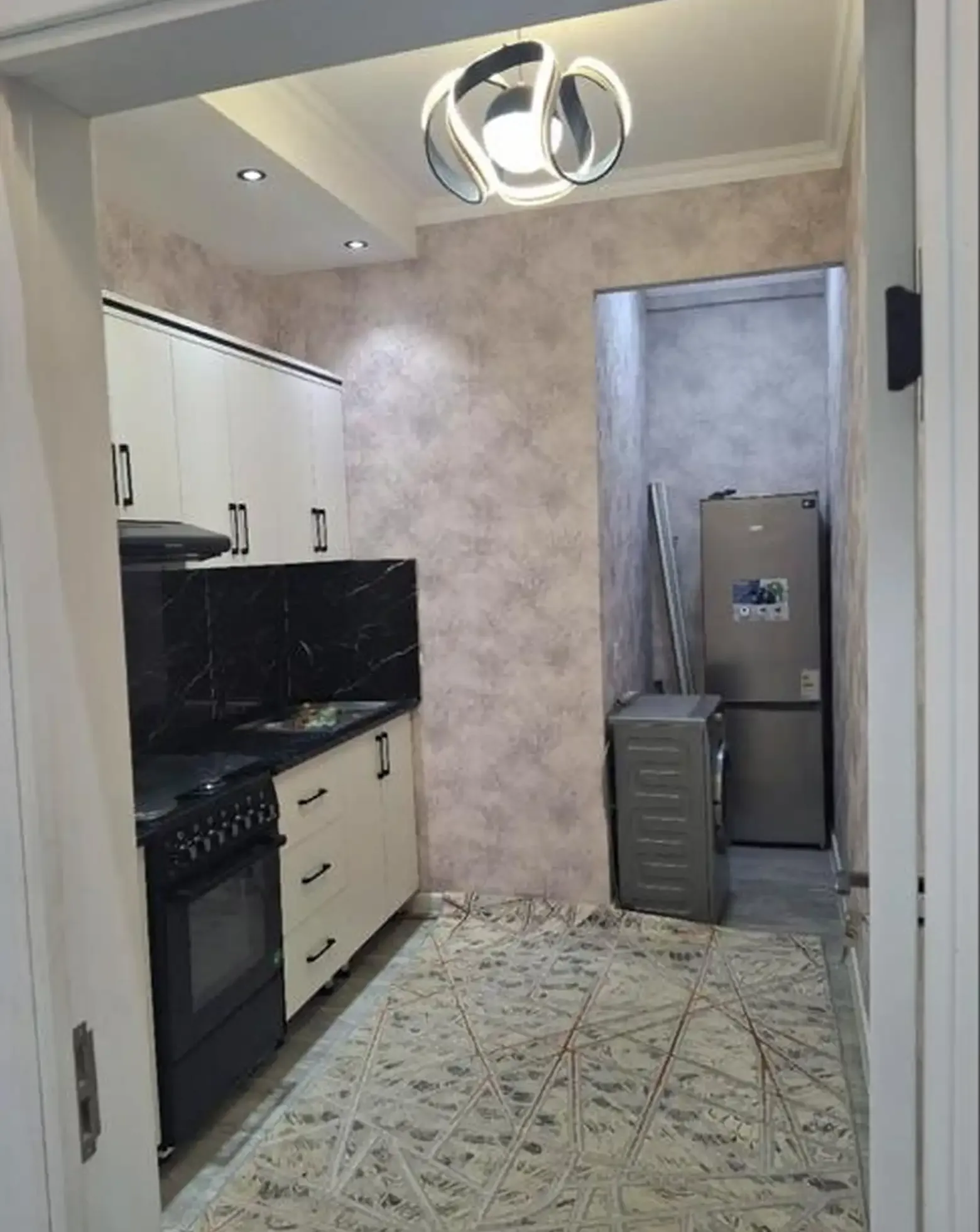 2-комн. квартира, 6 этаж, 57м², Сино