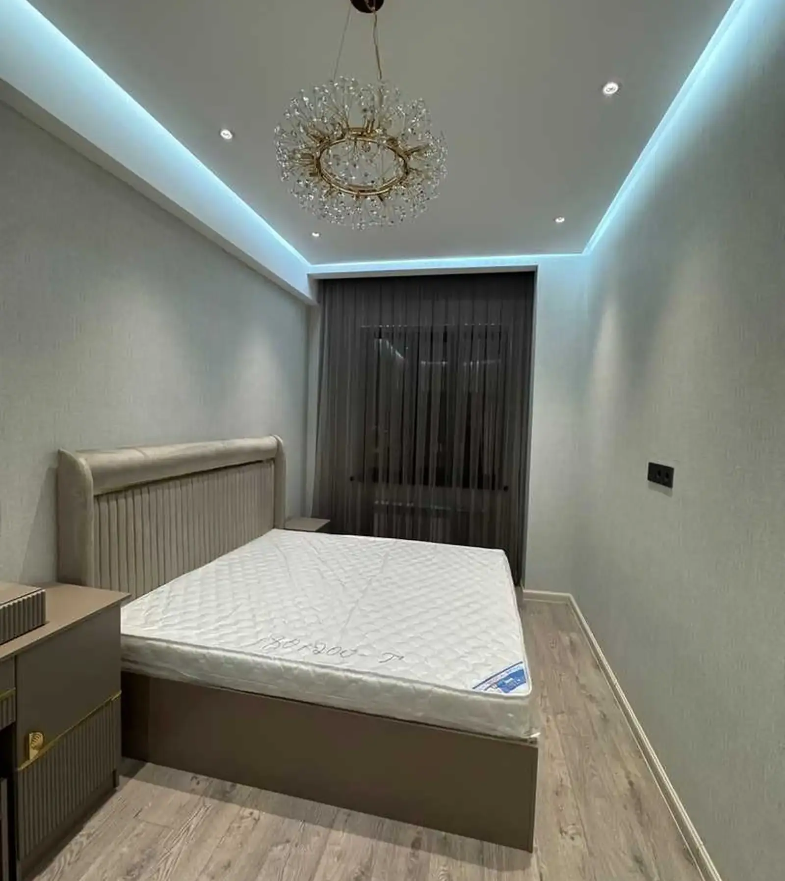 2-комн. квартира, 4 этаж, 56м², И Сомони / Шохмансур Опера балет
