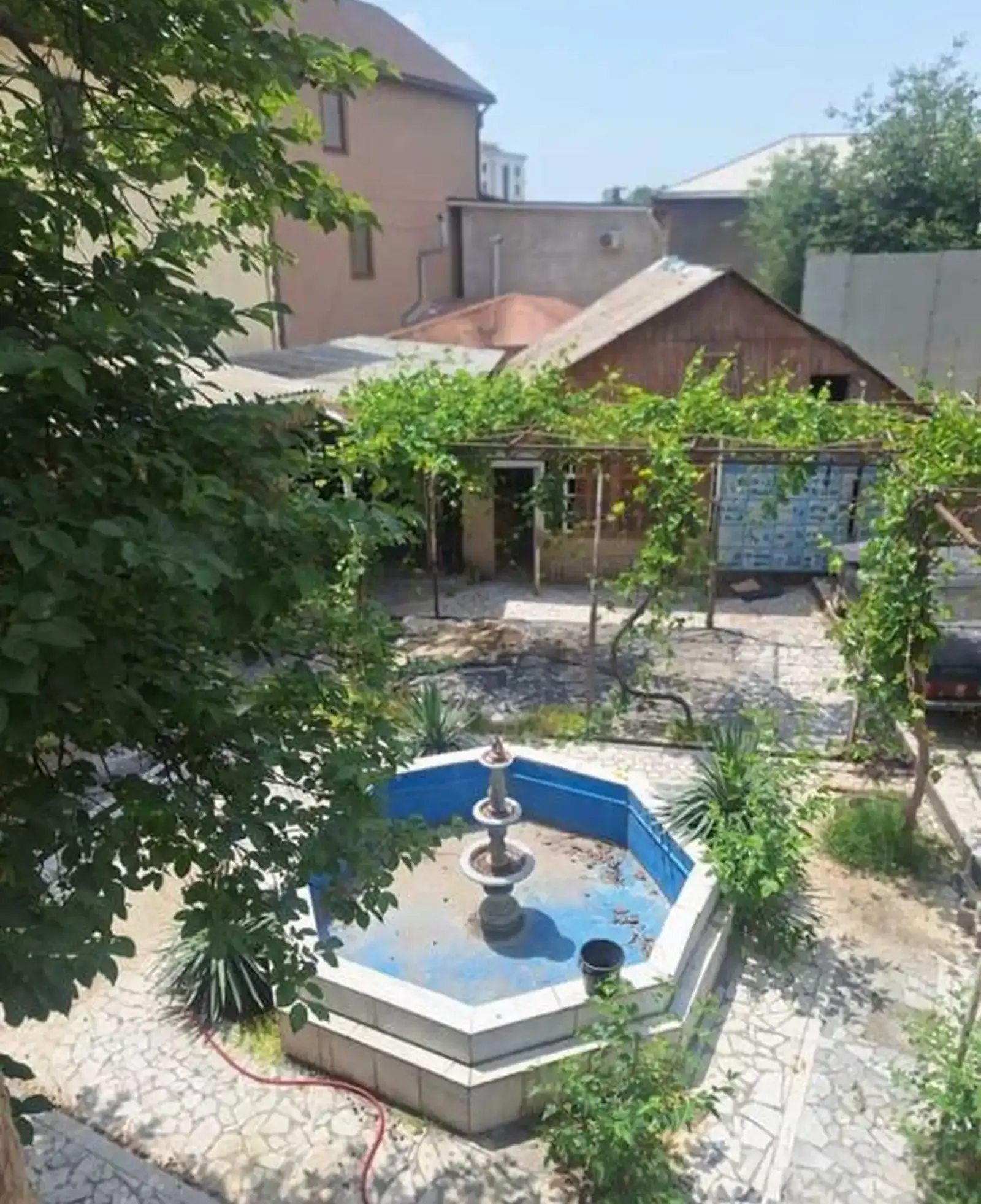2-этажный, 7 комнатный дом, 385 м², И. Сомони