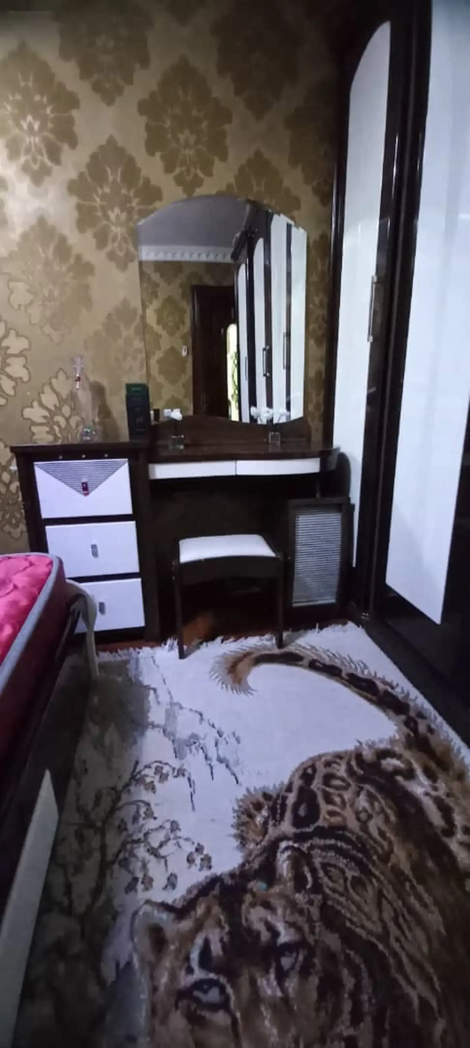 Спальный гарнитур