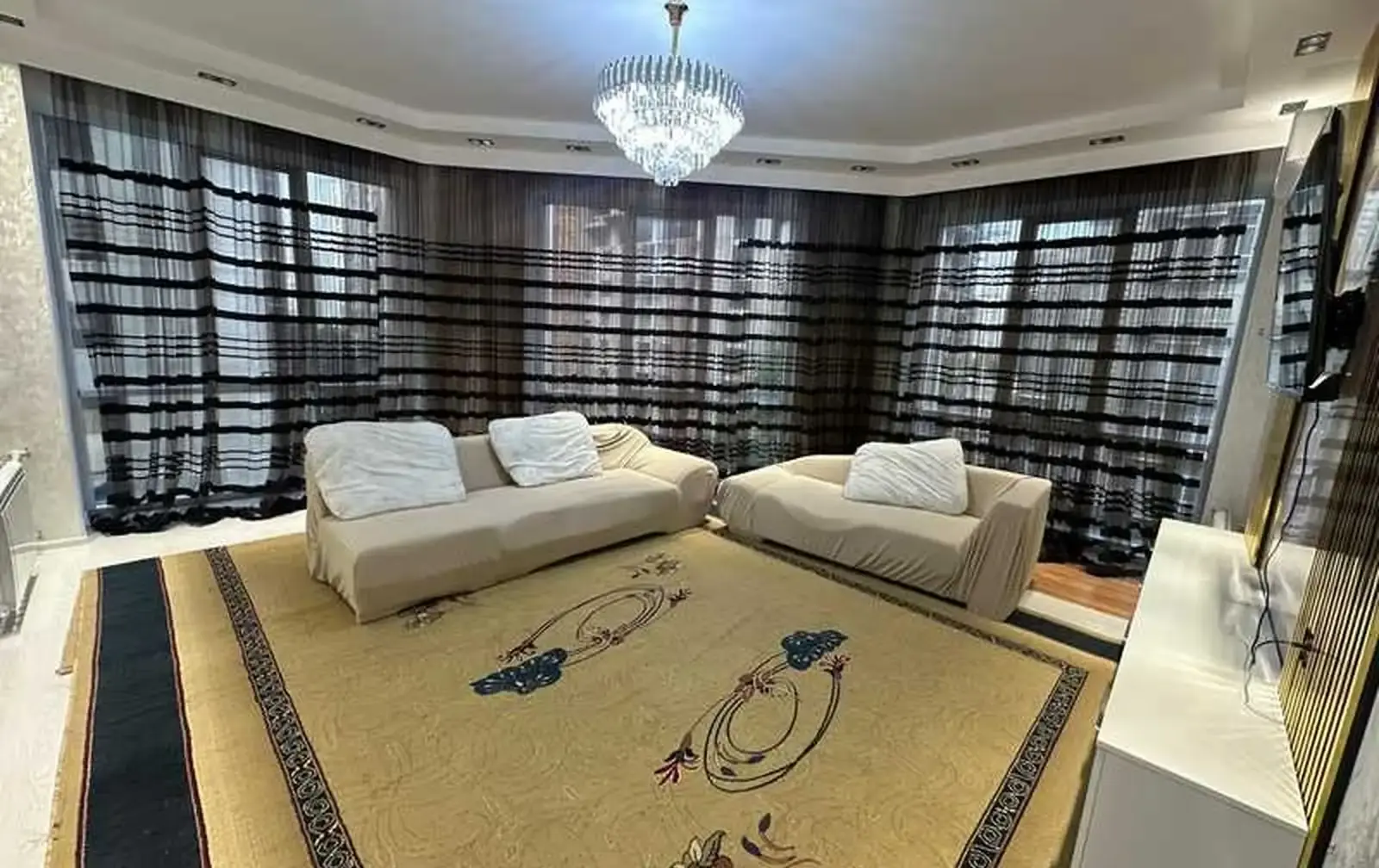 3-комн. квартира, 6 этаж, 110м², Исмоили Сомони