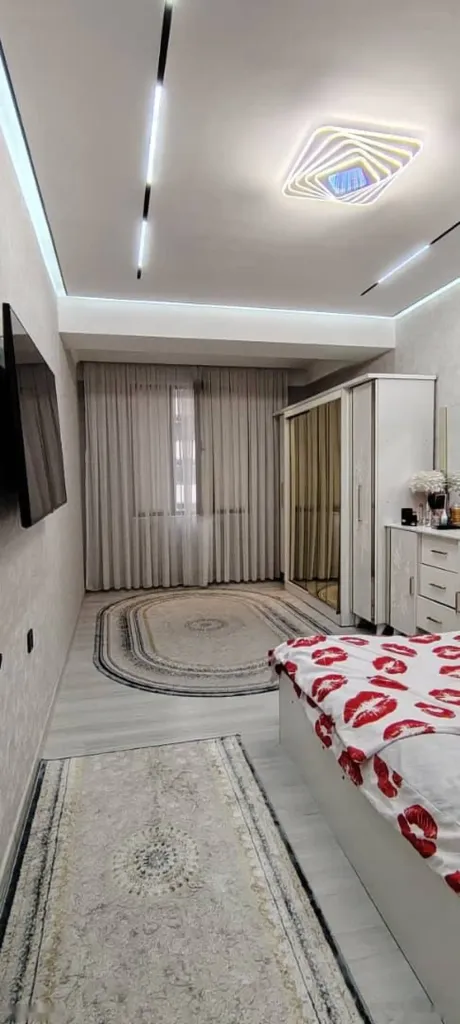 2-комн. квартира, 11 этаж, 64м², сино