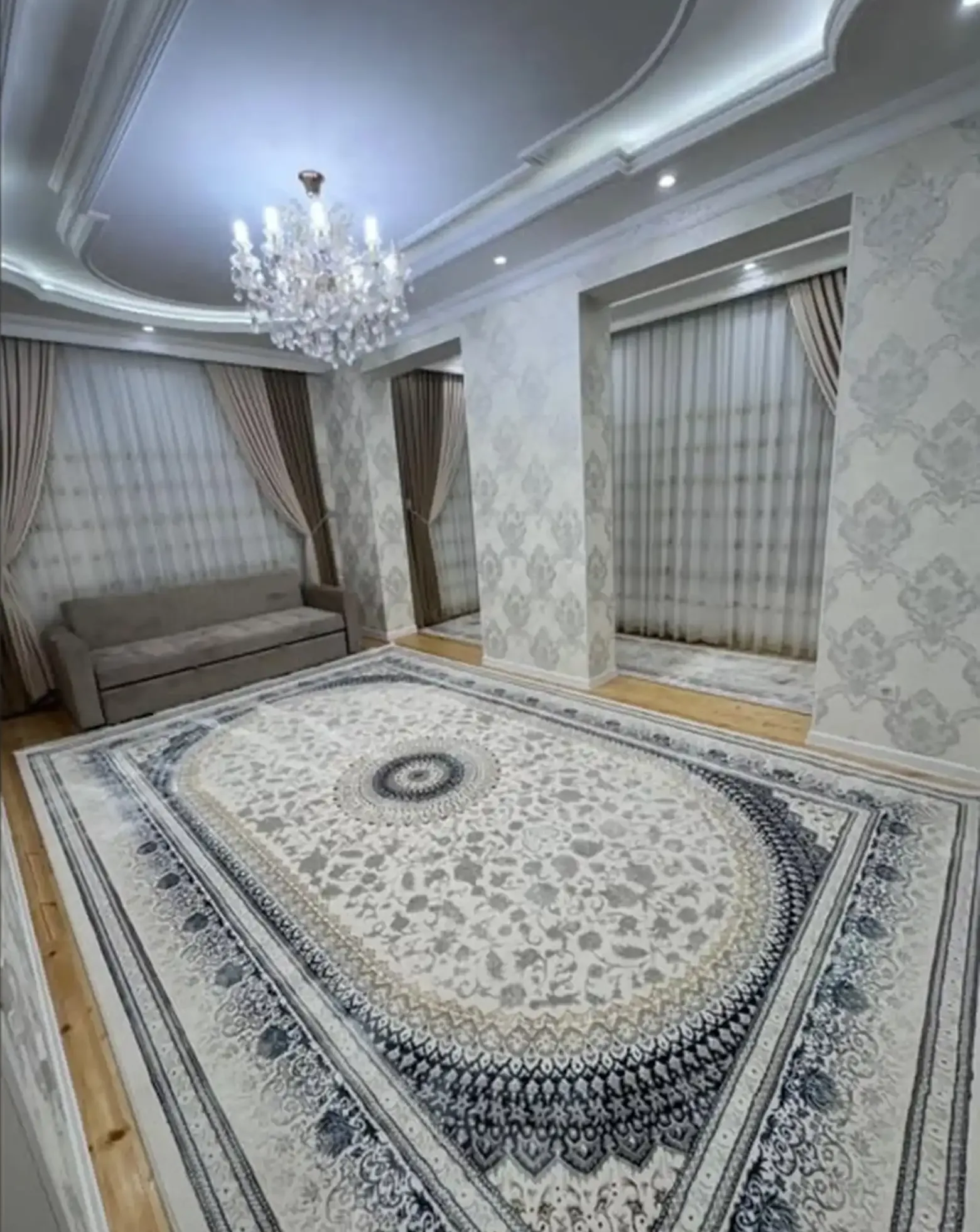 2-комн. квартира, 6 этаж, 85м², Сино