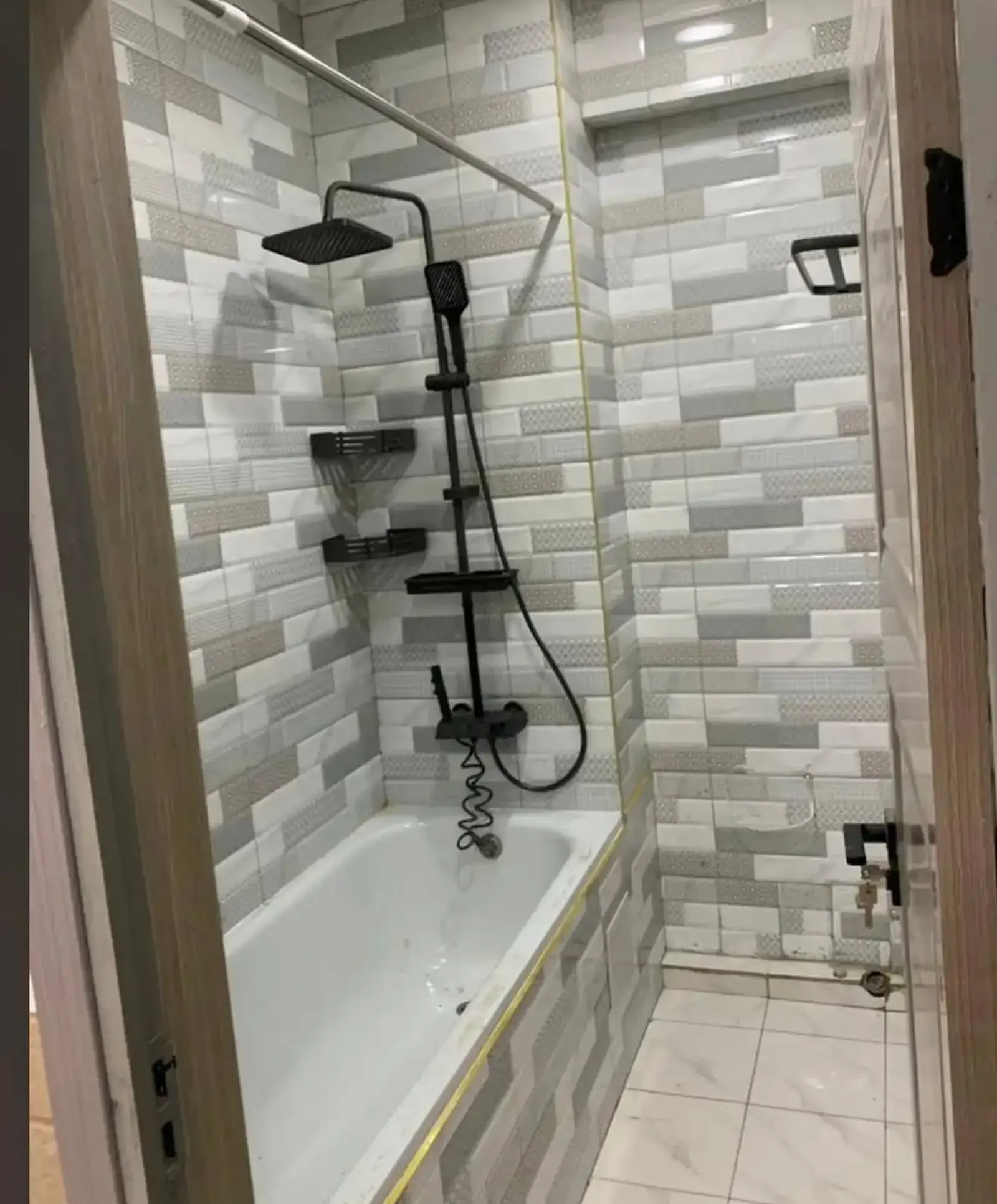 2-комн. квартира, 3 этаж, 70м², Шохмансур