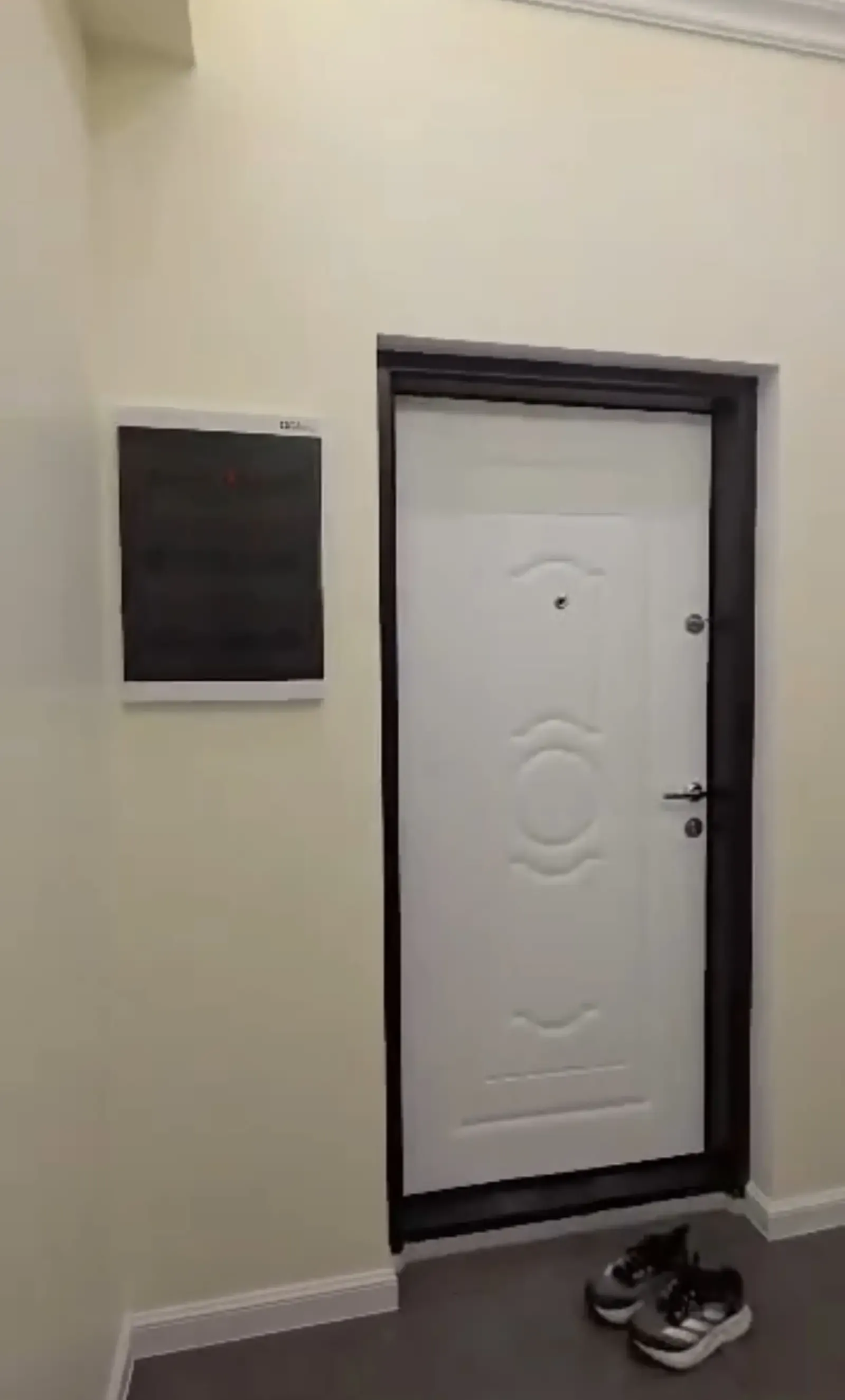 2-комн. квартира, 8 этаж, 86 м², 92мкр,Назди кафе Суман