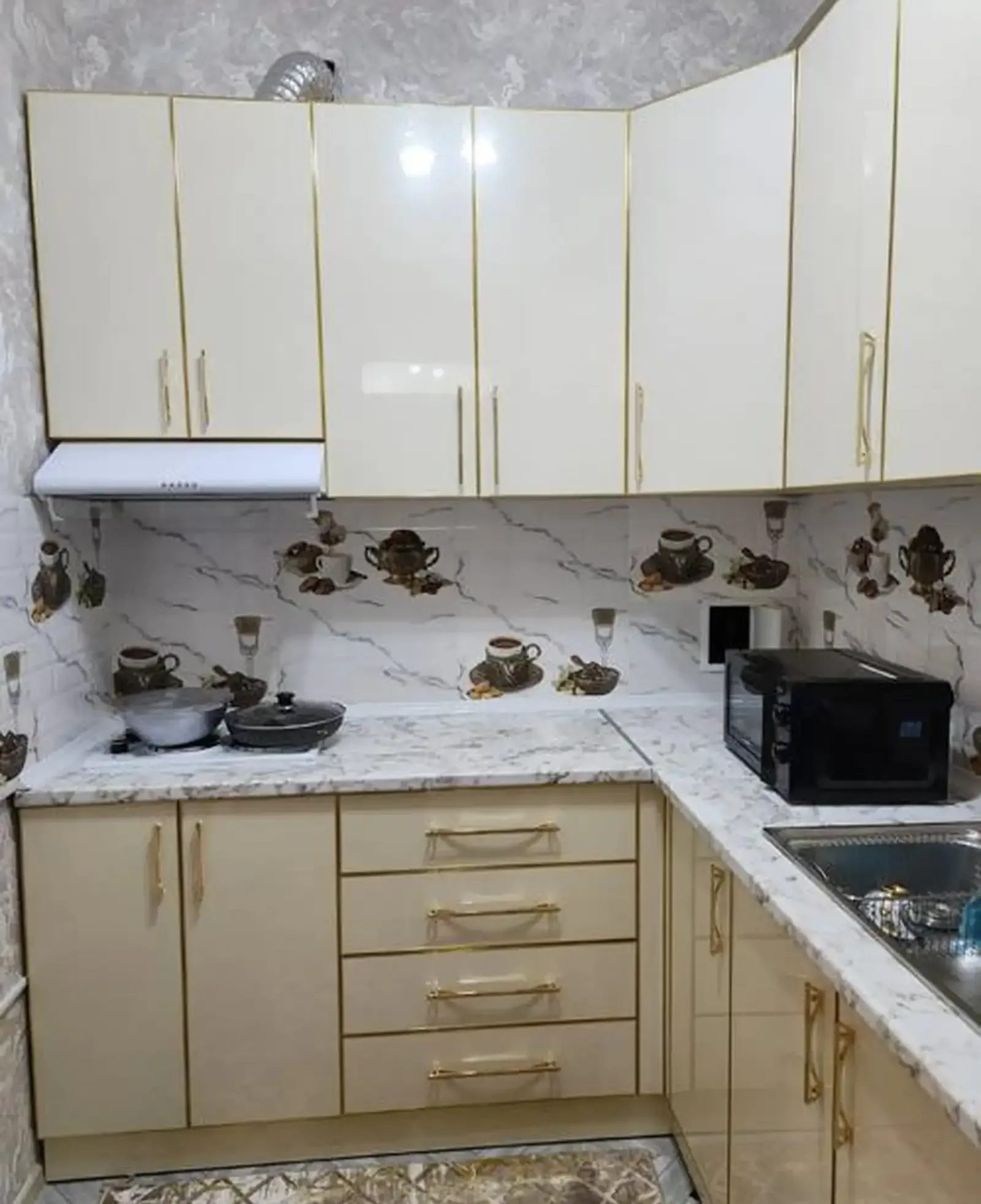 2-комн. квартира, 6 этаж, 65м², Сомони
