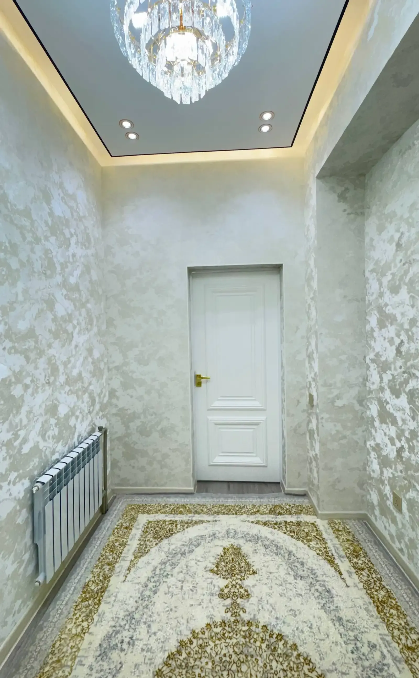 3-комн. квартира, 9 этаж, 74 м², Шохмансур Чордома