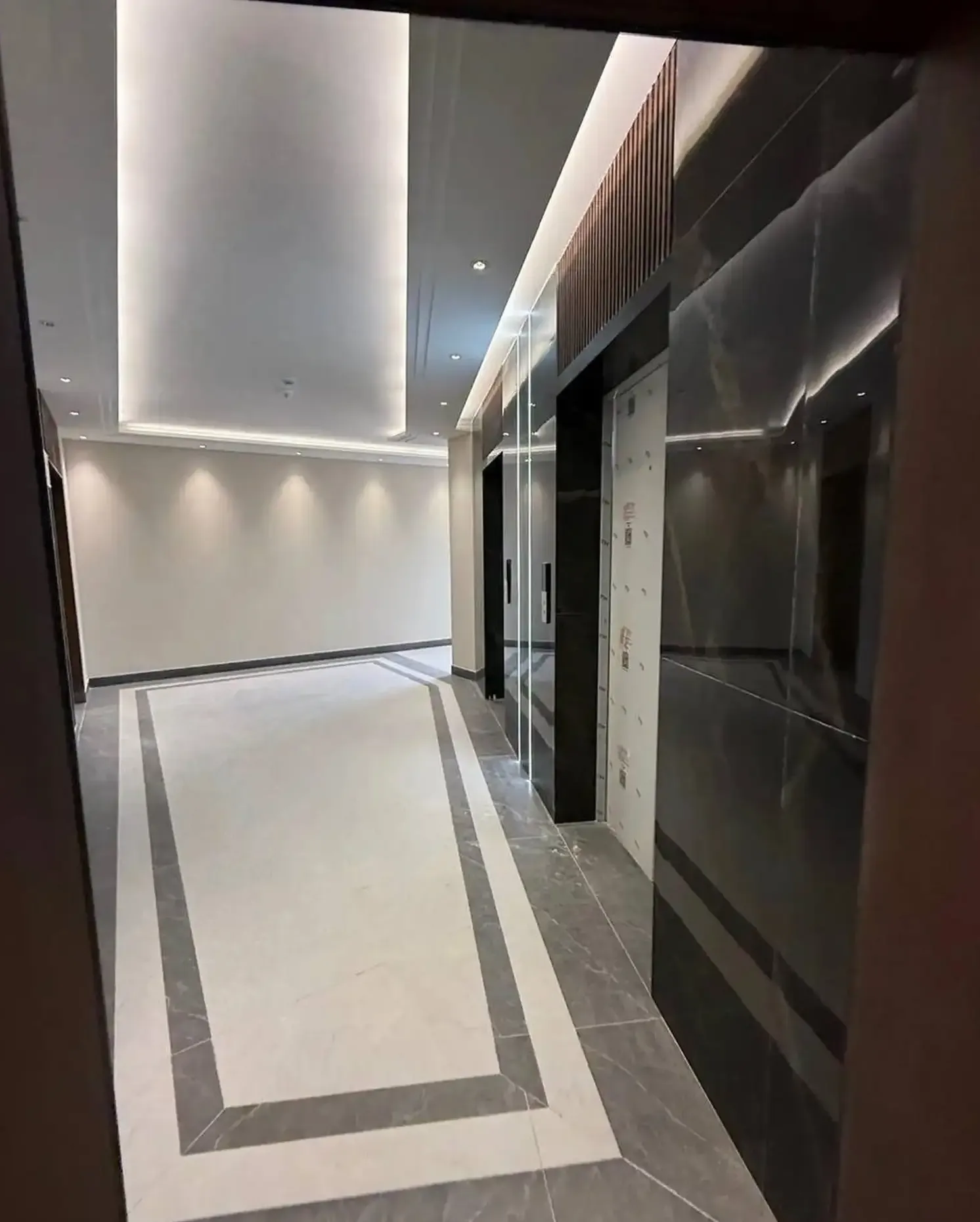 2-комн. квартира, 11 этаж, 67 м², Сино, УВД