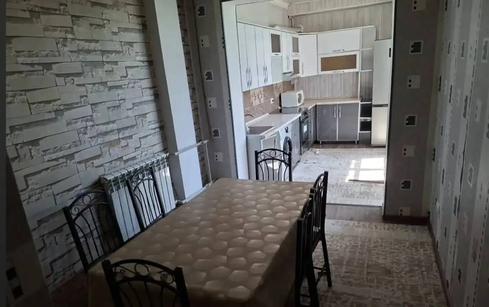 4-комн. квартира, 5 этаж, 100м², Сино