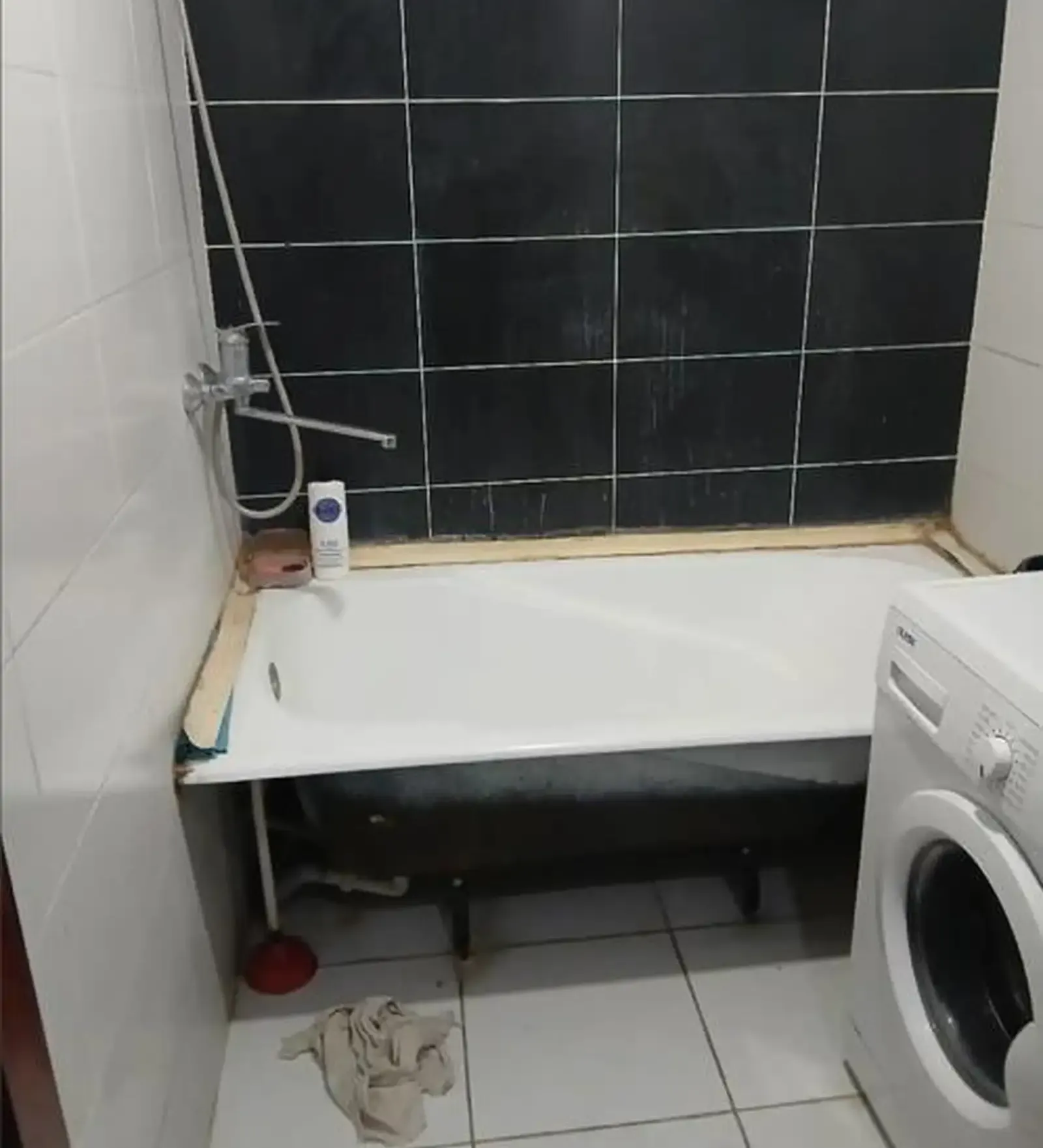 3-комн. квартира, 5 этаж, 70м², Фирдавси