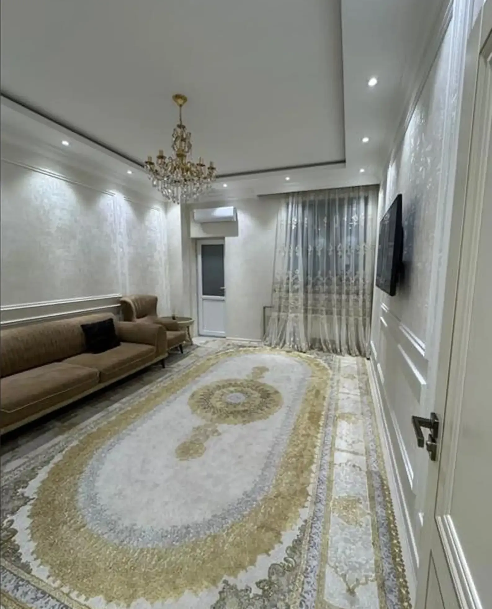 2-комн. квартира, 11 этаж, 70м², Сомони