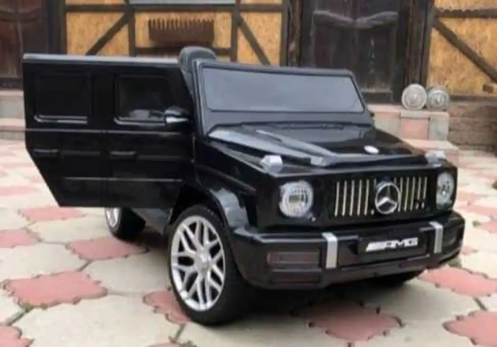 Детский электромобиль