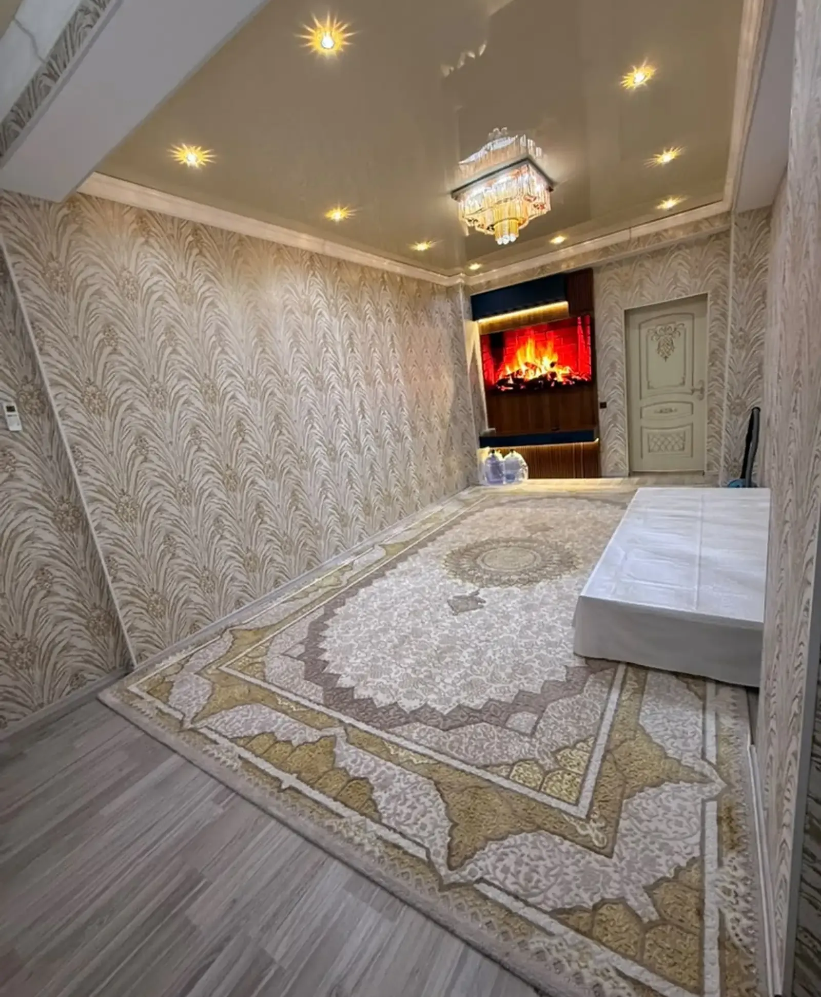 4-комн. квартира, 9 этаж, 96м², 33 мкр