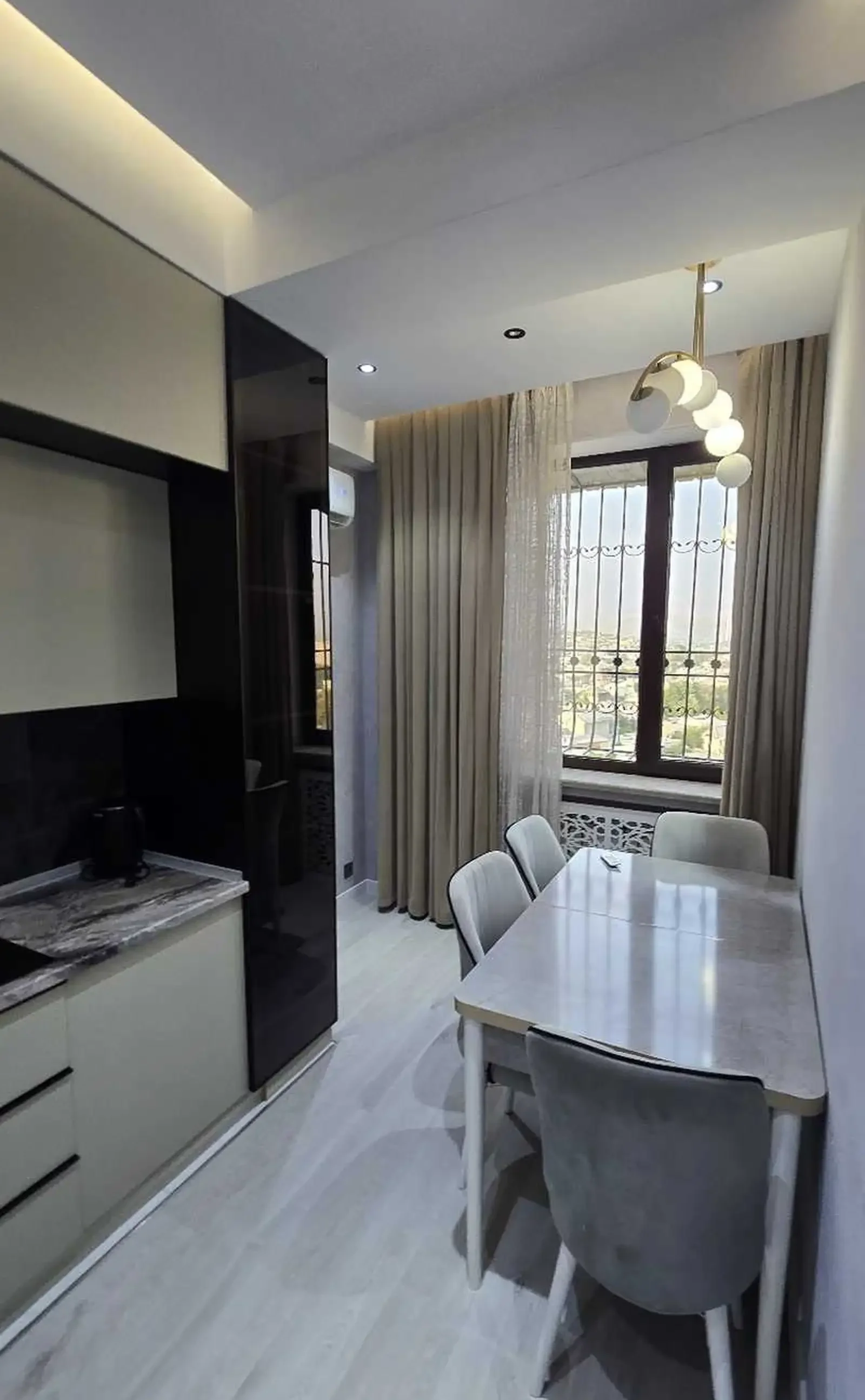 3-комн. квартира, 16 этаж, 98м², Сино 92 мкр