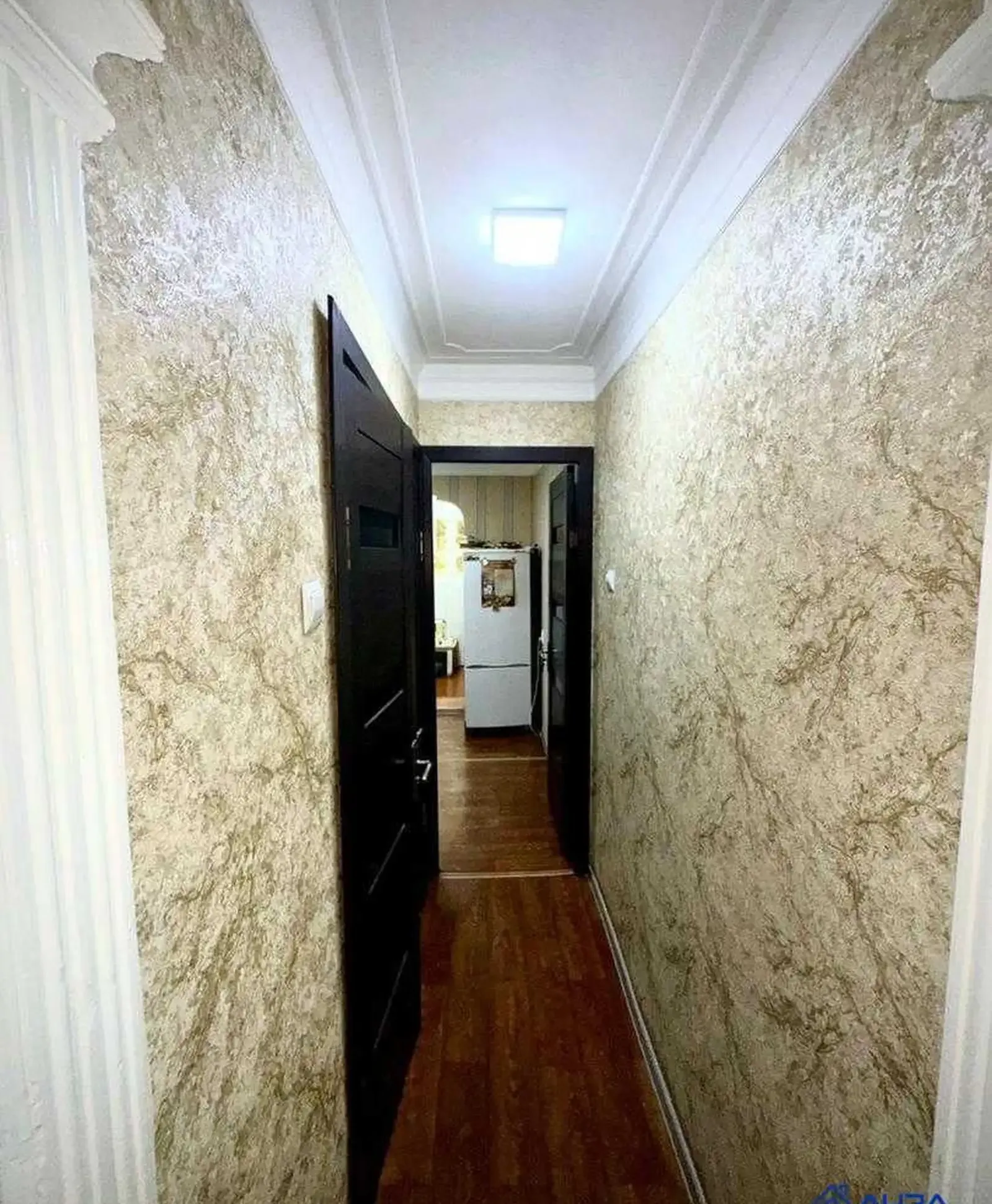 4-комн. квартира, 3 этаж, 67 м², Сино