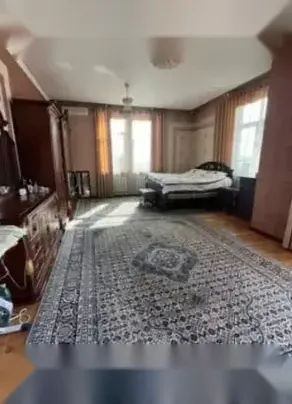 2-этажный, 10 комнатный дом, 650 м², Сомони